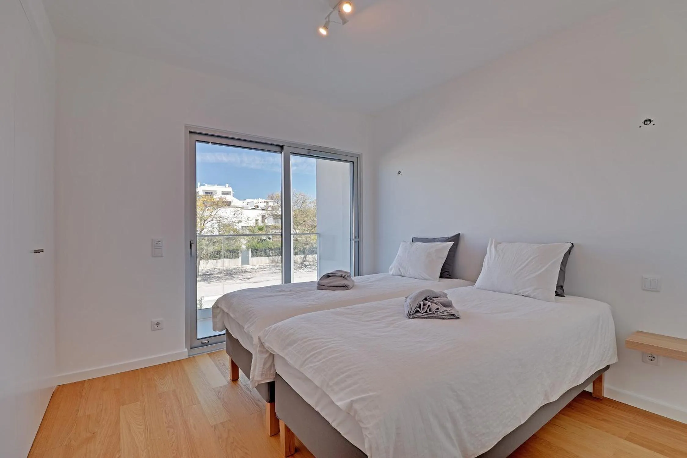 Bed in Apartamento Vista Jardim by Portucasa
