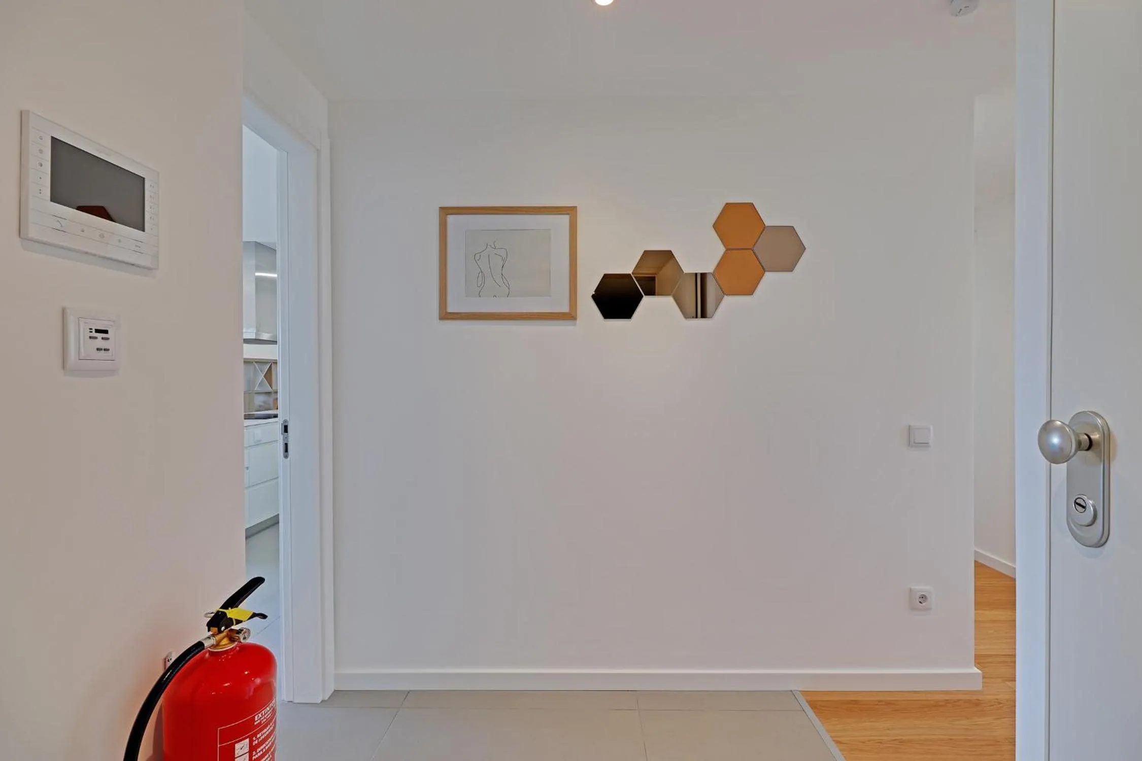 Decorative detail in Apartamento Vista Jardim by Portucasa