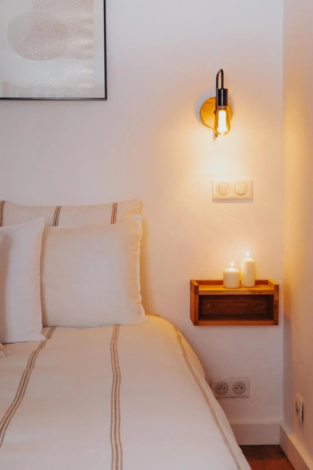 Bedroom, Bed in Perfect family-oriented and recently renovated townhouse in the old Antibes
