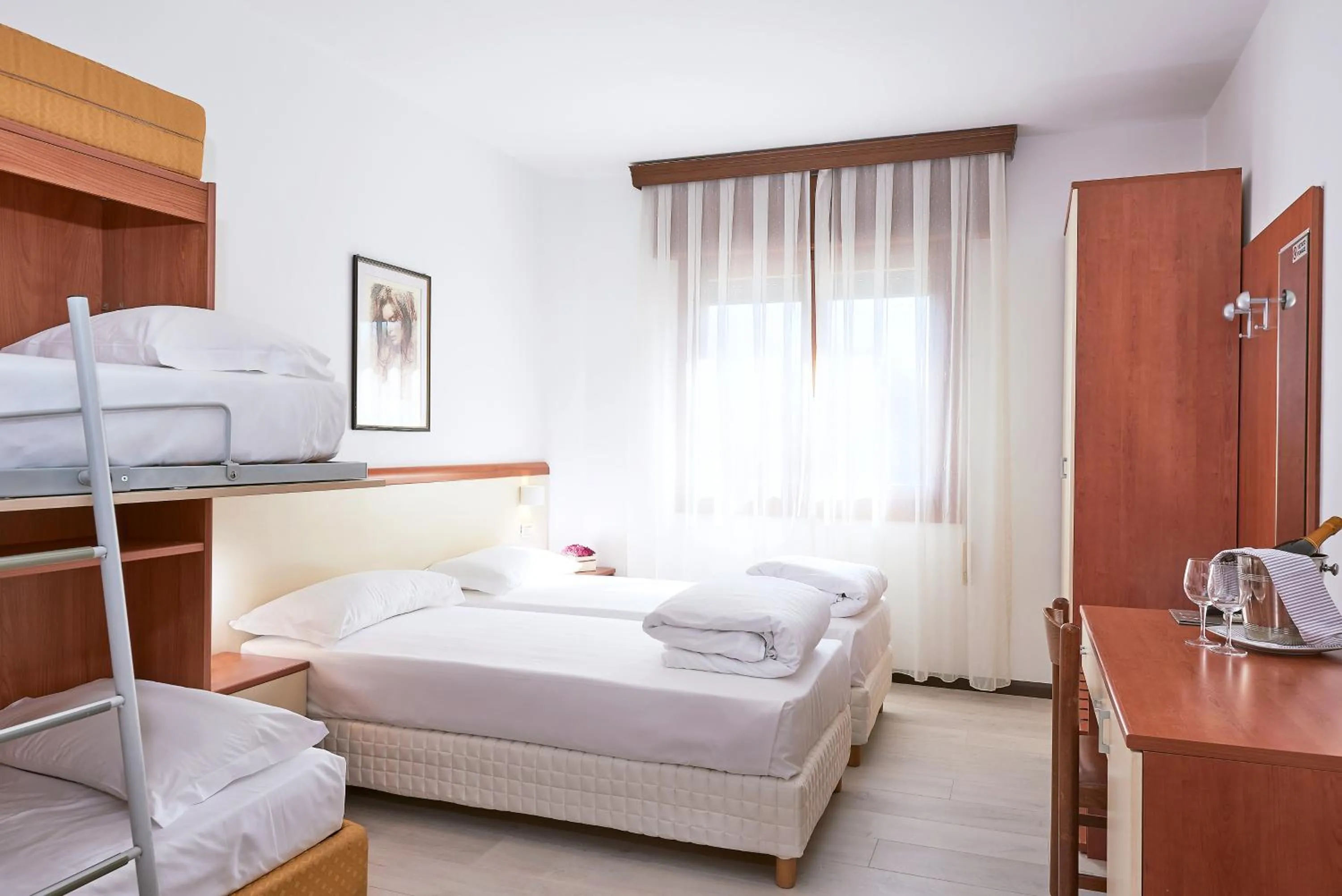 Photo of the whole room in Hotel Due Ragni e Ristorante