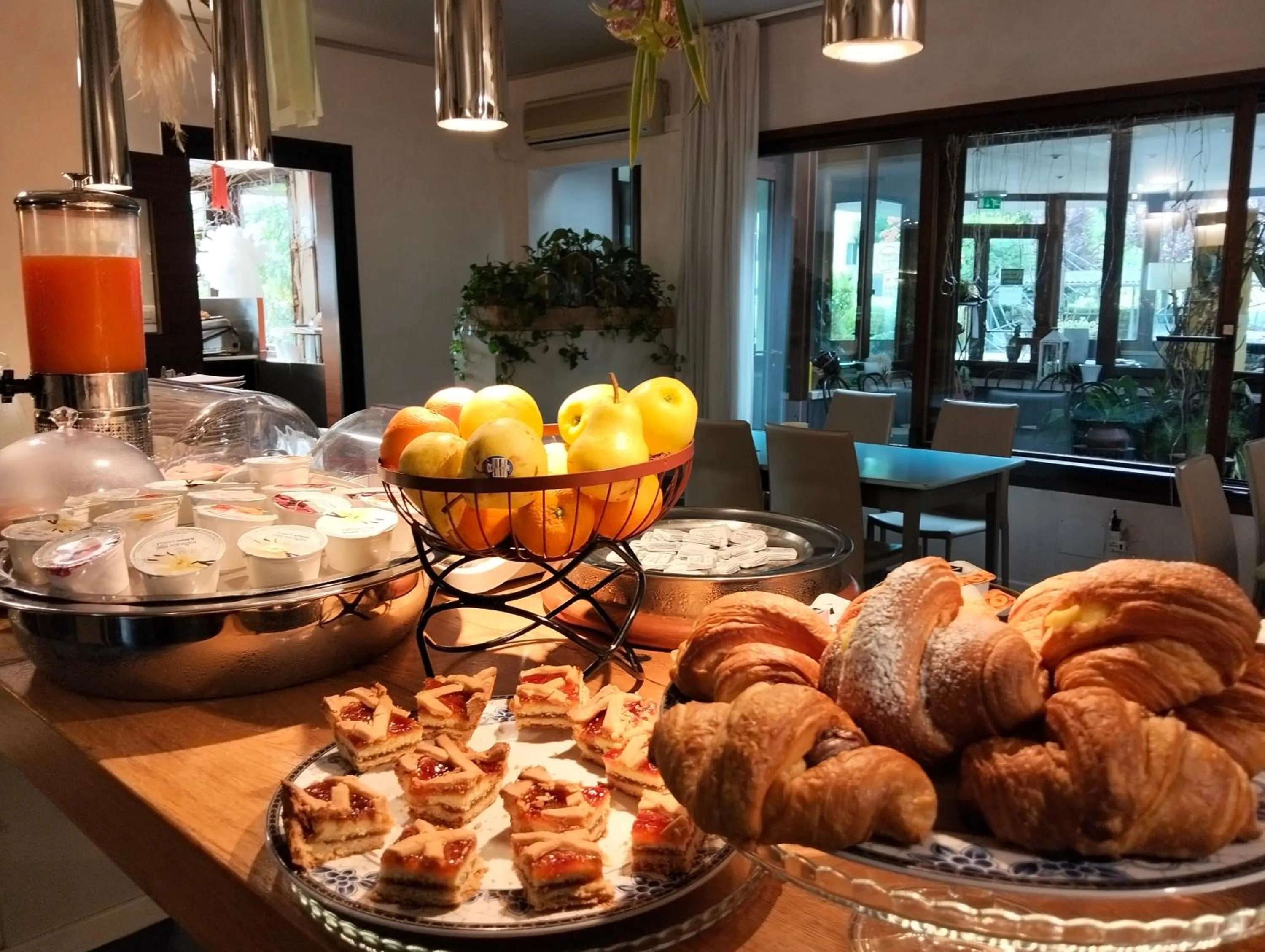 Breakfast in Hotel Due Ragni e Ristorante