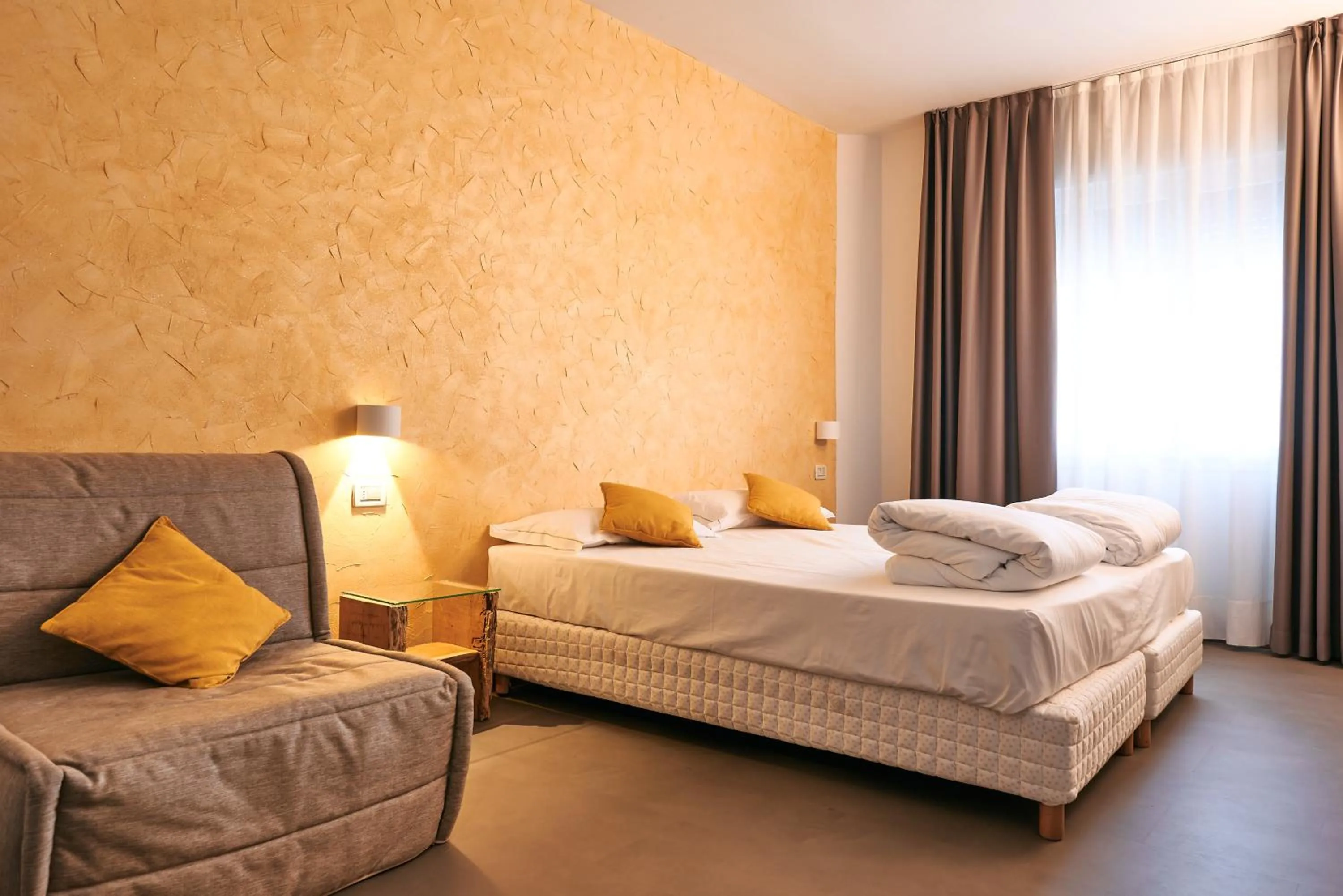 Bed in Hotel Due Ragni e Ristorante