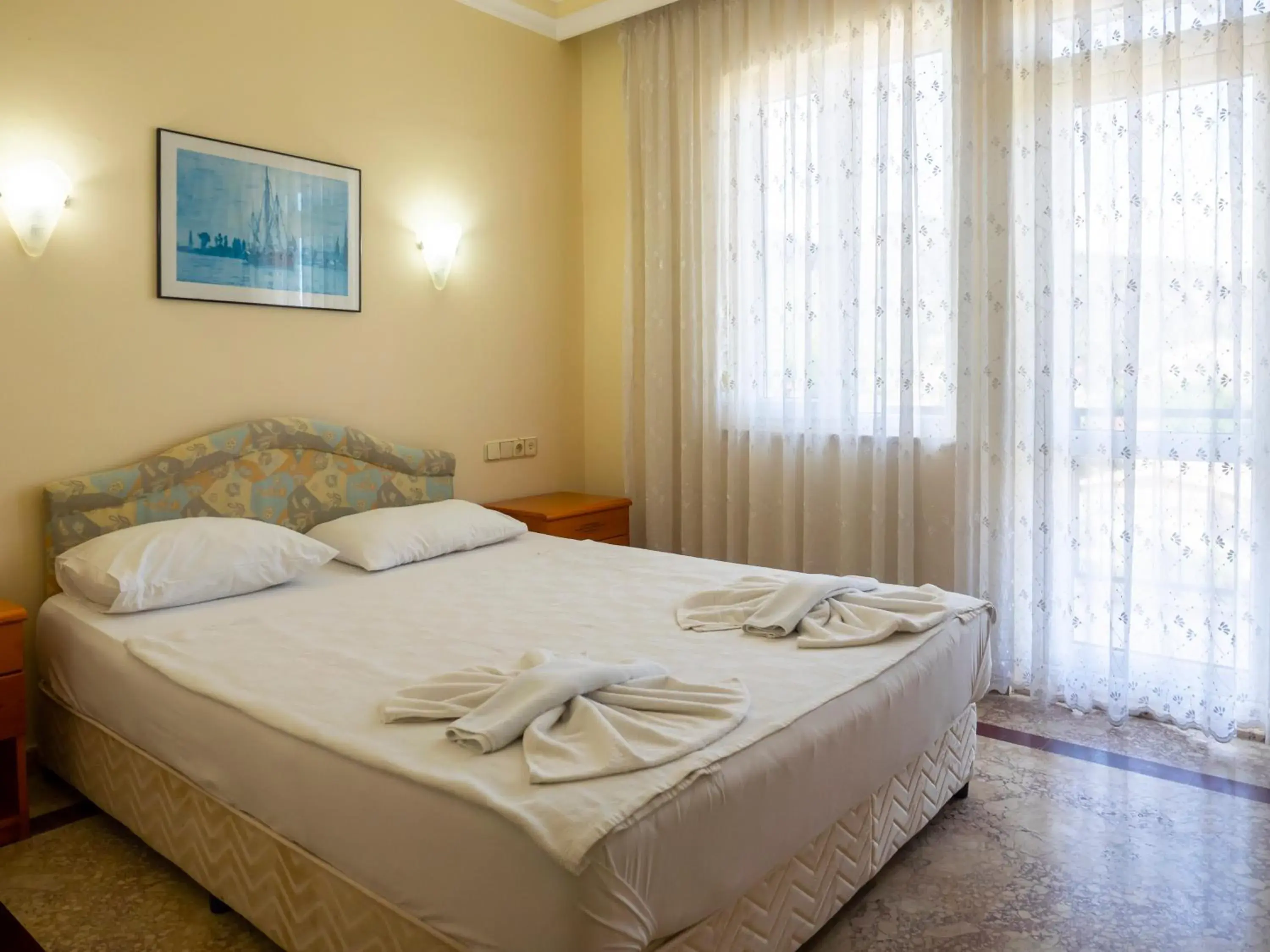 Double or Twin Room with Mountain View in Tal Beach Hotel Double or Twin Room with Mountain View in Tal Beach Hotel