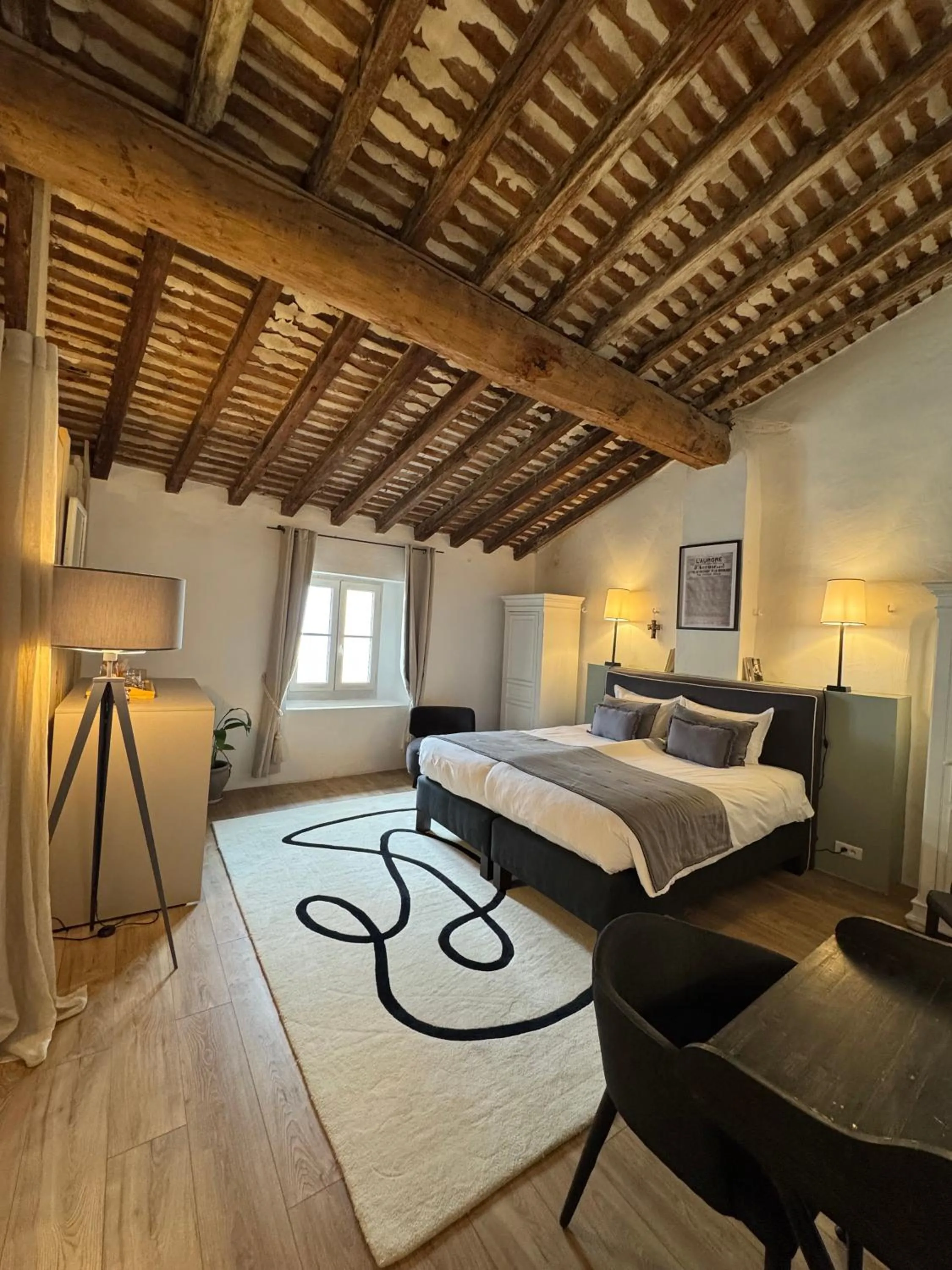 Deluxe Double or Twin Room with City View - single occupancy in La Chapelle sur la Sorgue