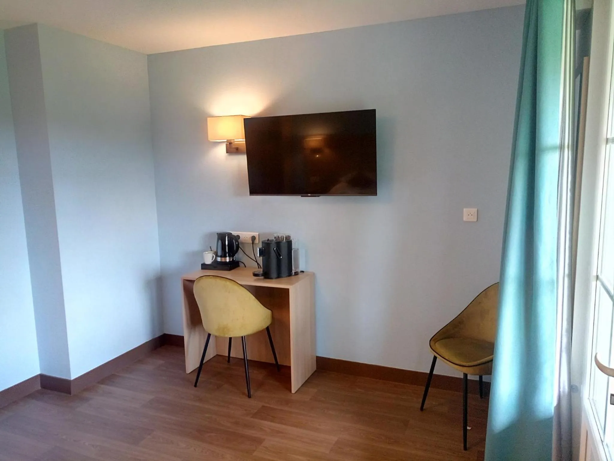 Brit Hotel Confort - La Tour Blanche