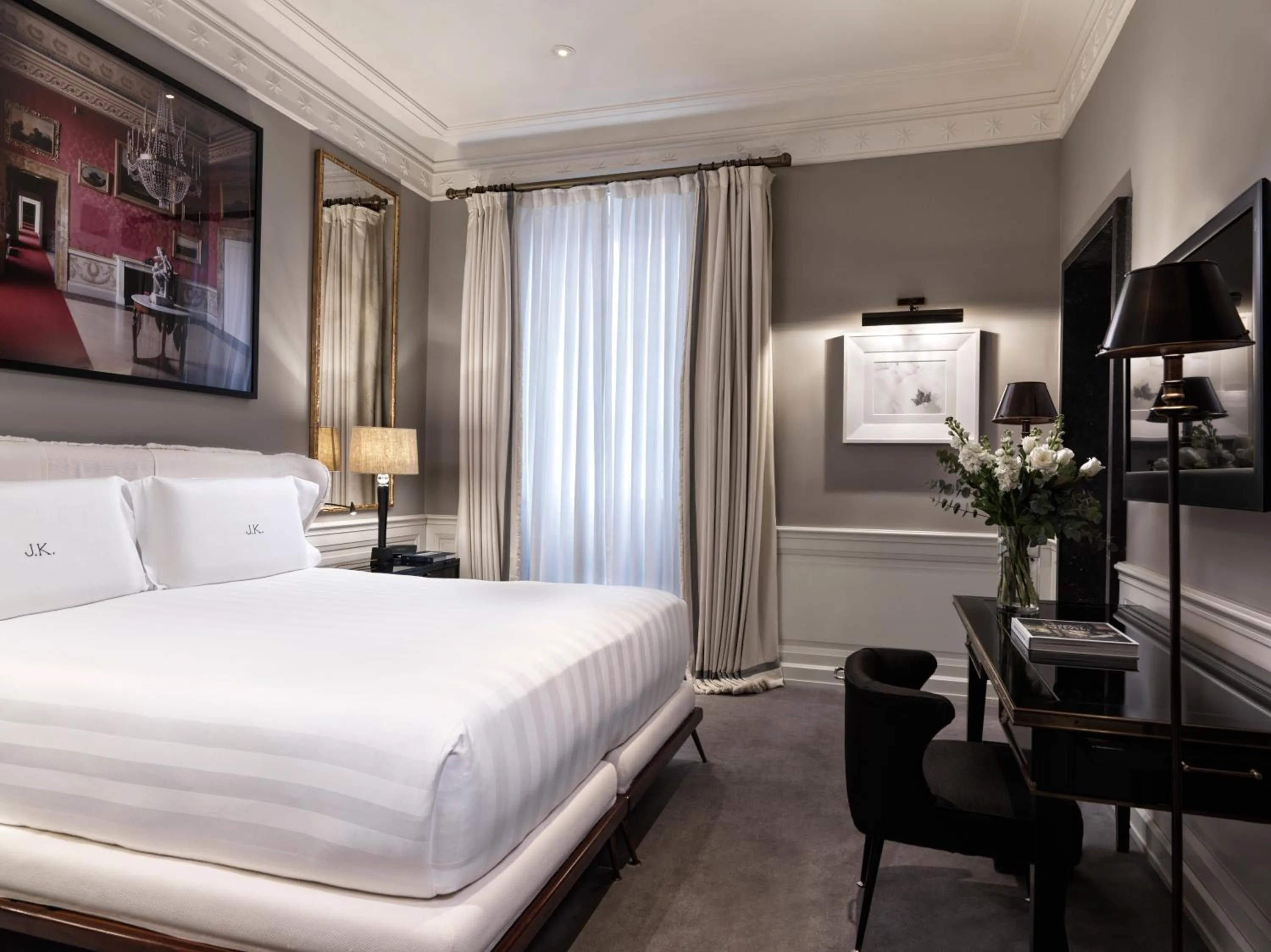 Bedroom, Bed in J.K. Place Roma - The Leading Hotels of the World