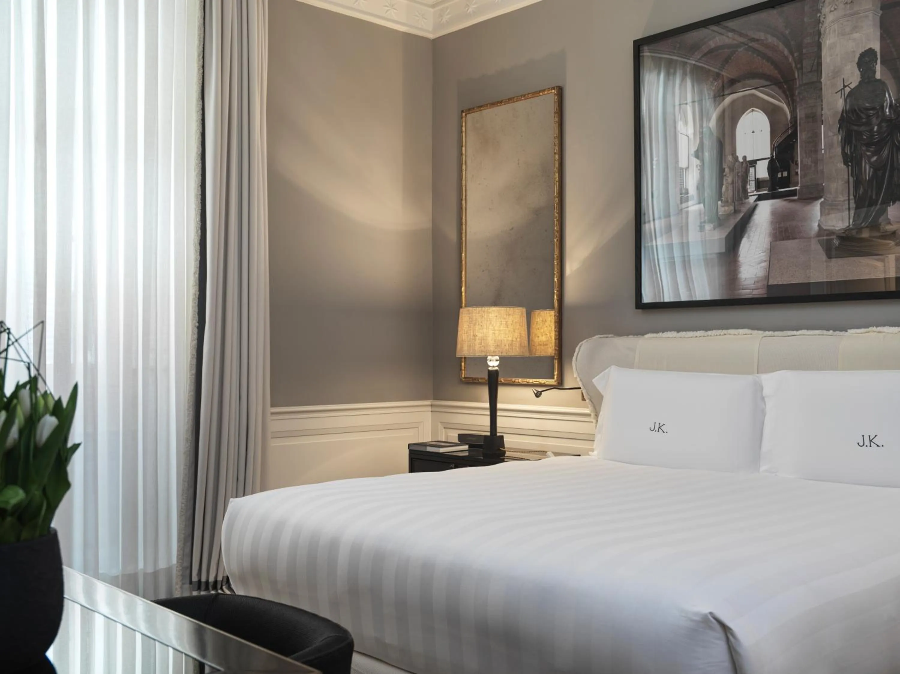 Bedroom, Bed in J.K. Place Roma - The Leading Hotels of the World