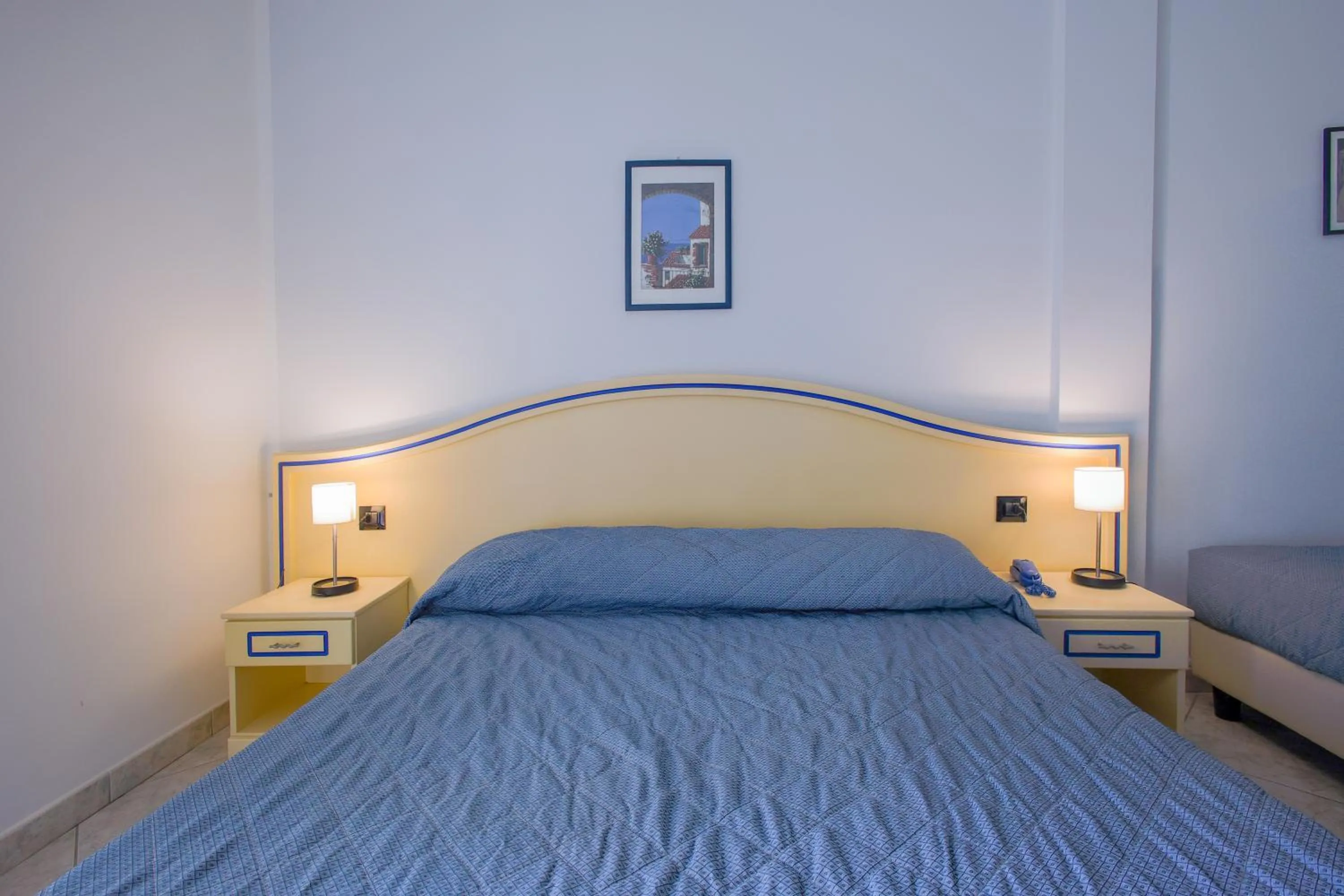 Bed in Hotel Tourist