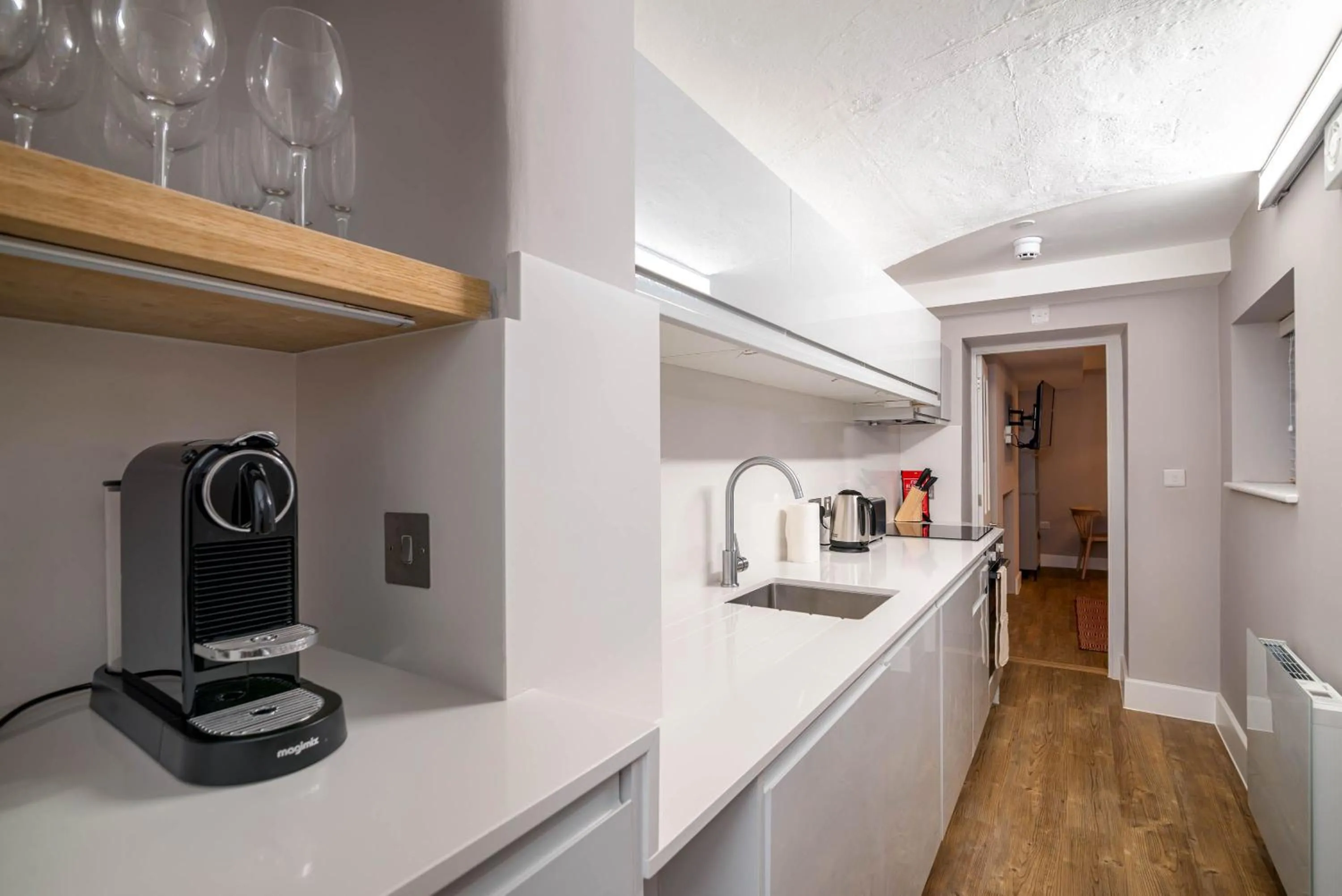 Kitchen or kitchenette in 37 Doughty Street - Urban Apartments