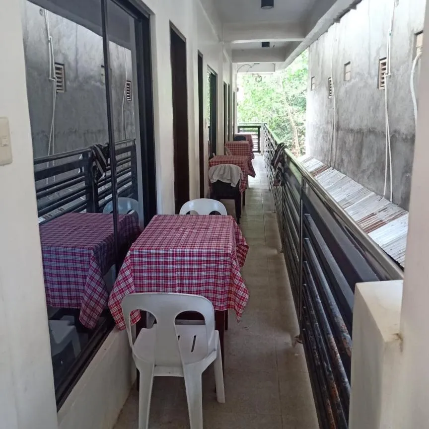 Balcony/Terrace in Chelle's Apartelle-Inn