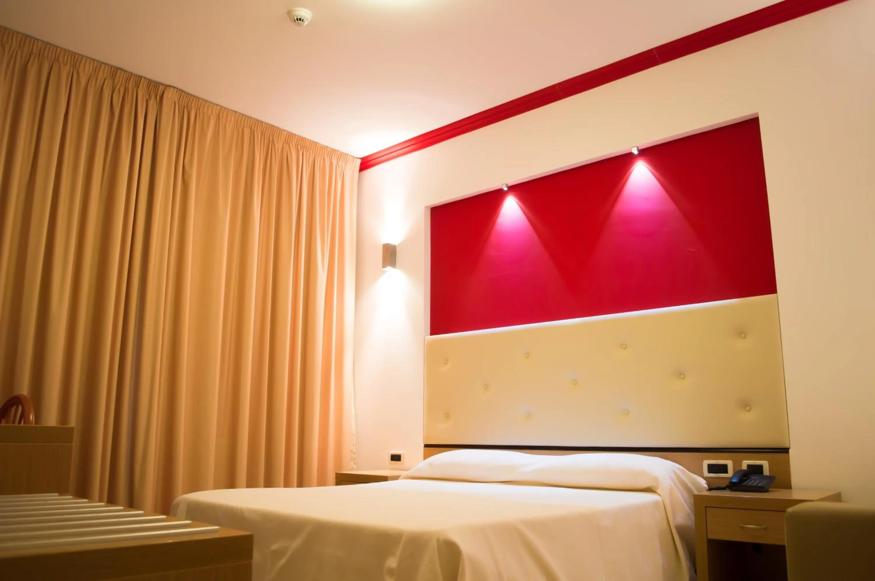 Bedroom in Park Hotel Tyrrenian