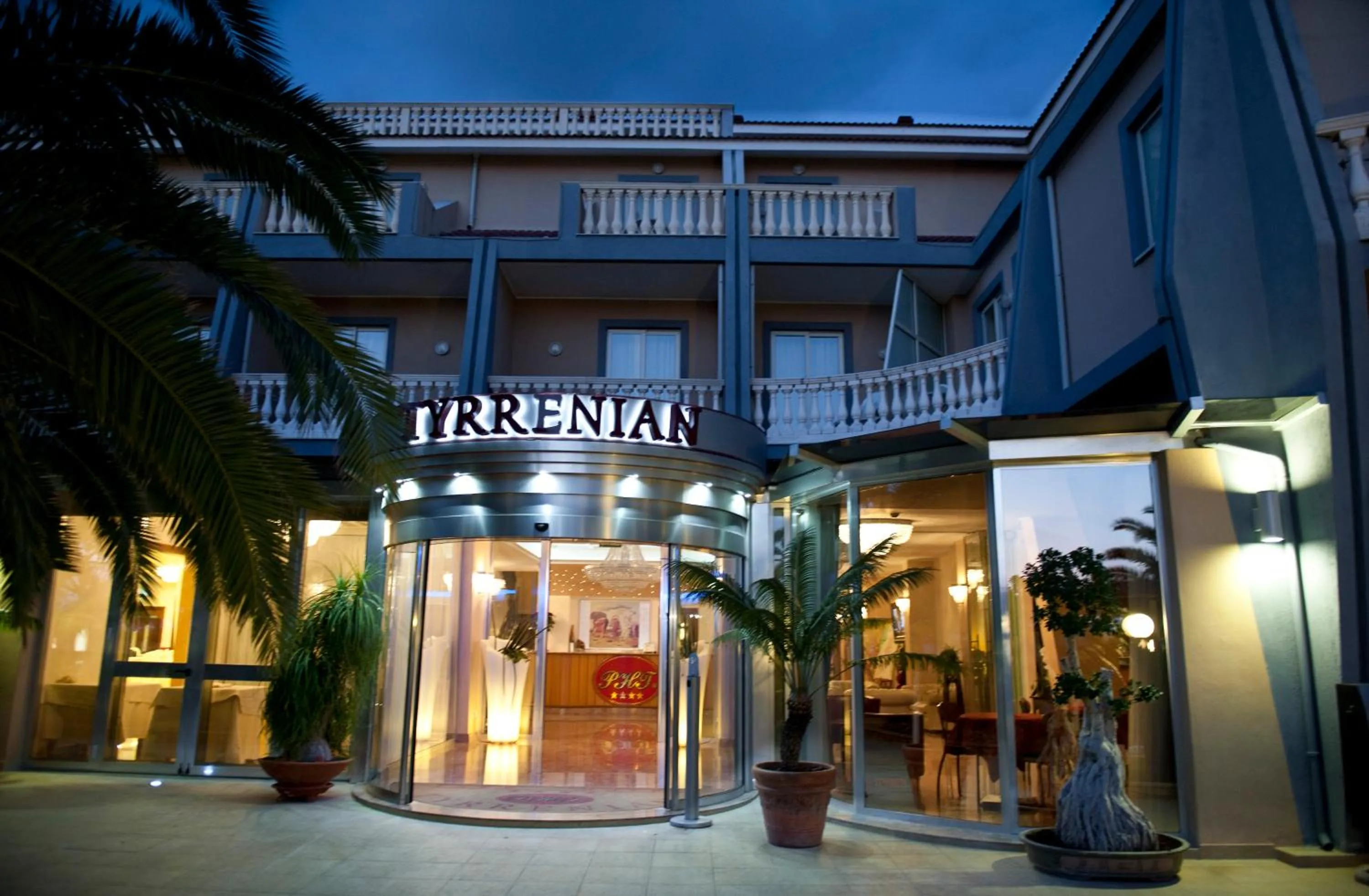 Facade/entrance in Park Hotel Tyrrenian