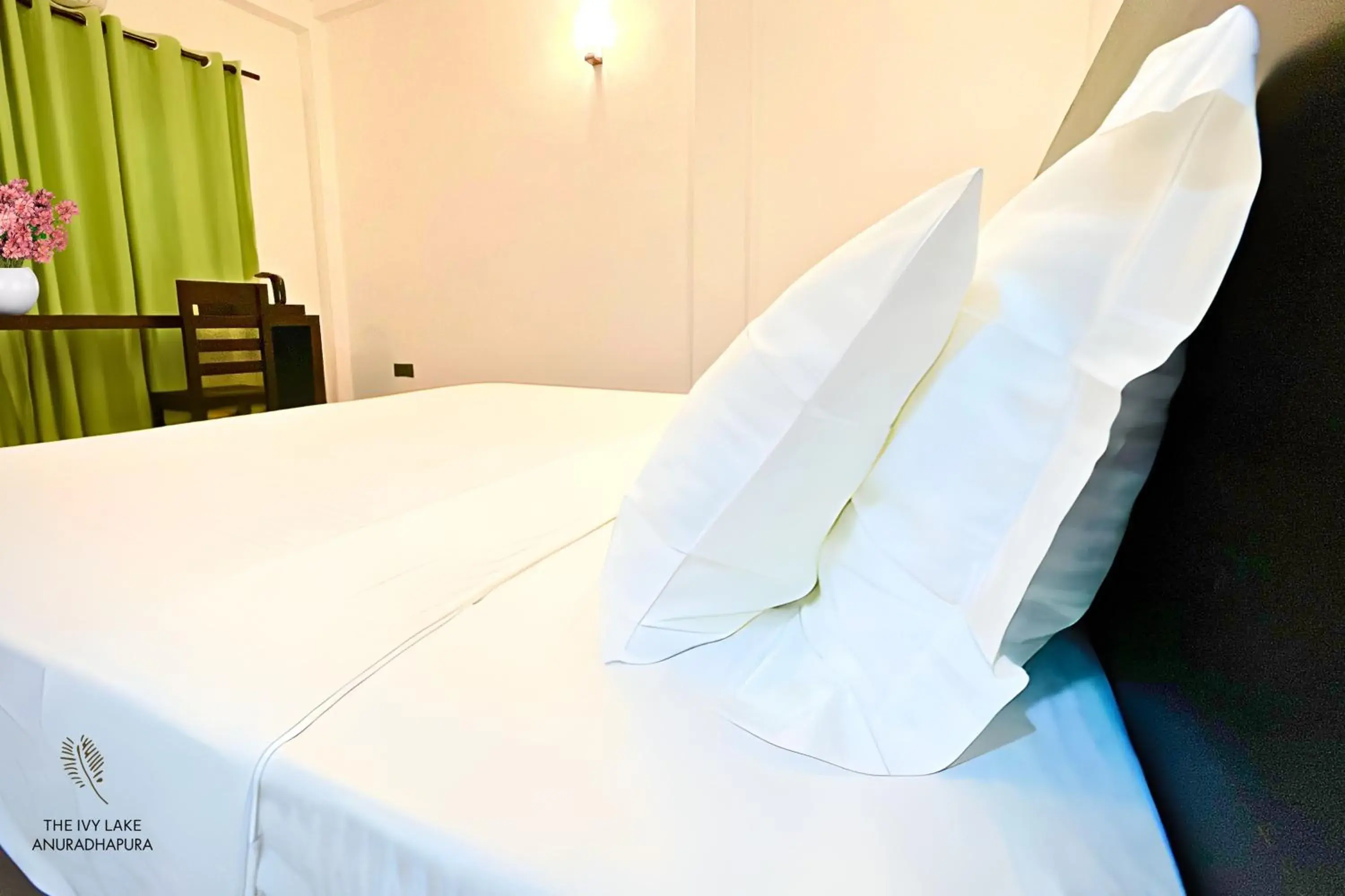 Bedroom, Bed in The Ivy Lake Bedroom, Bed in The Ivy Lake