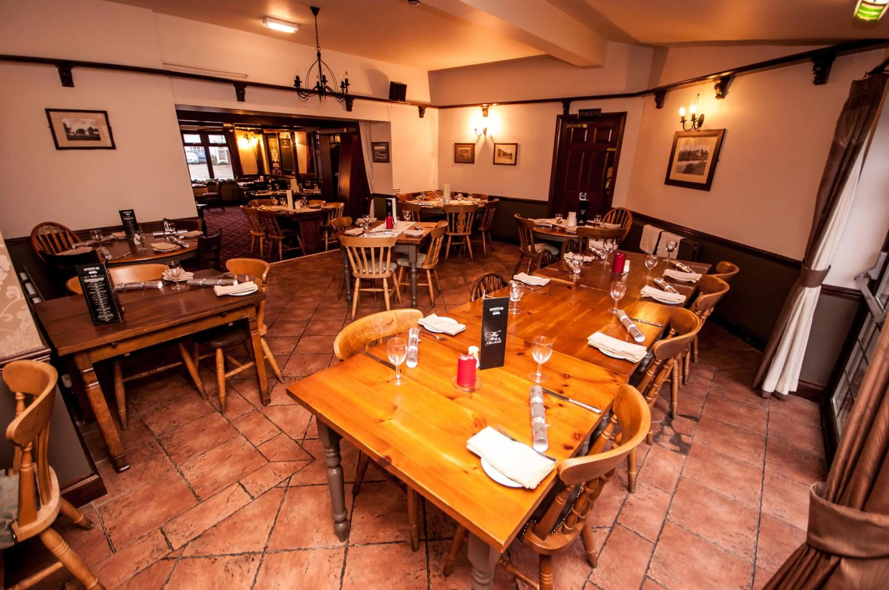 Restaurant/places to eat in The Chequers Inn