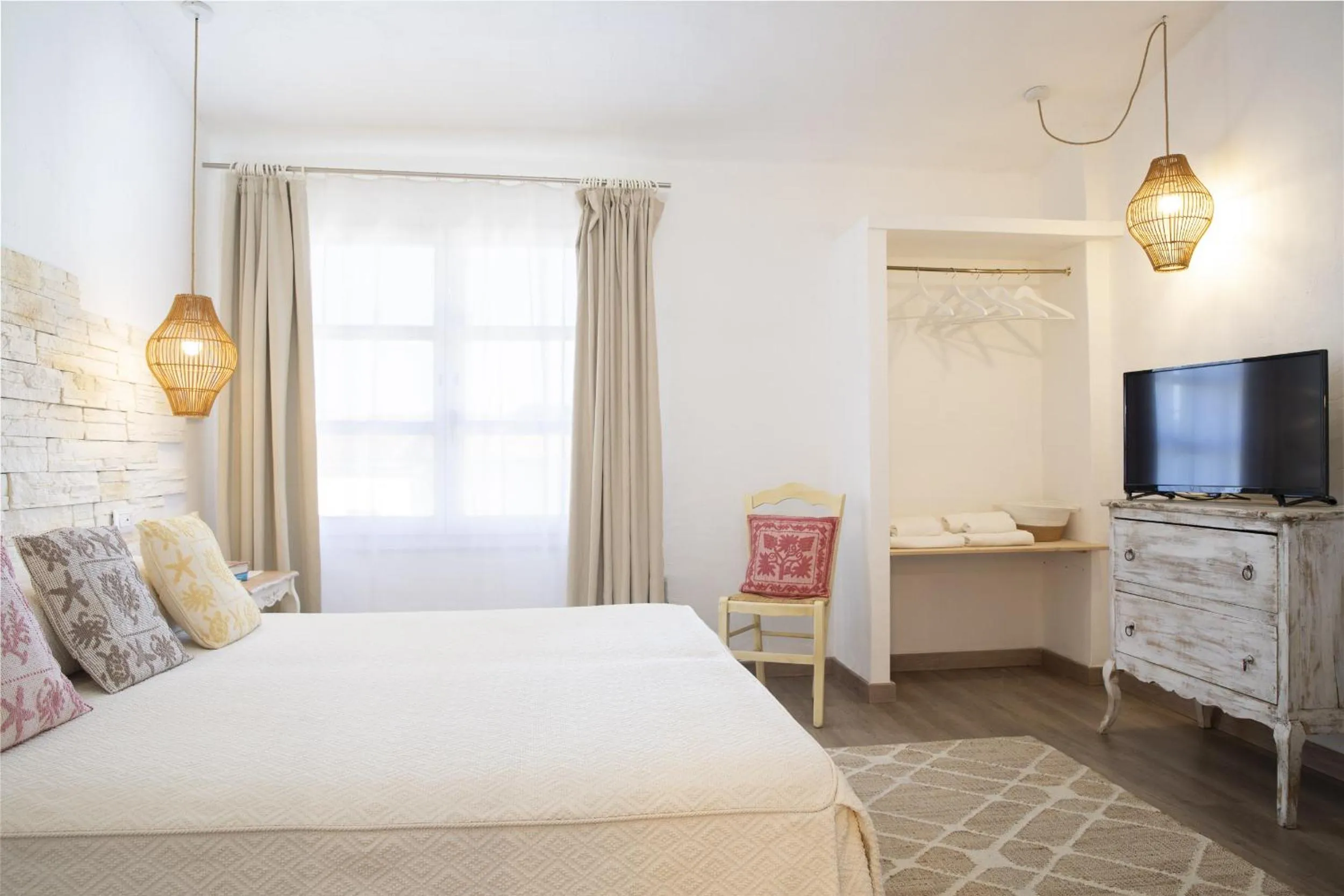 Bed in Hotel Ristorante S'Astore