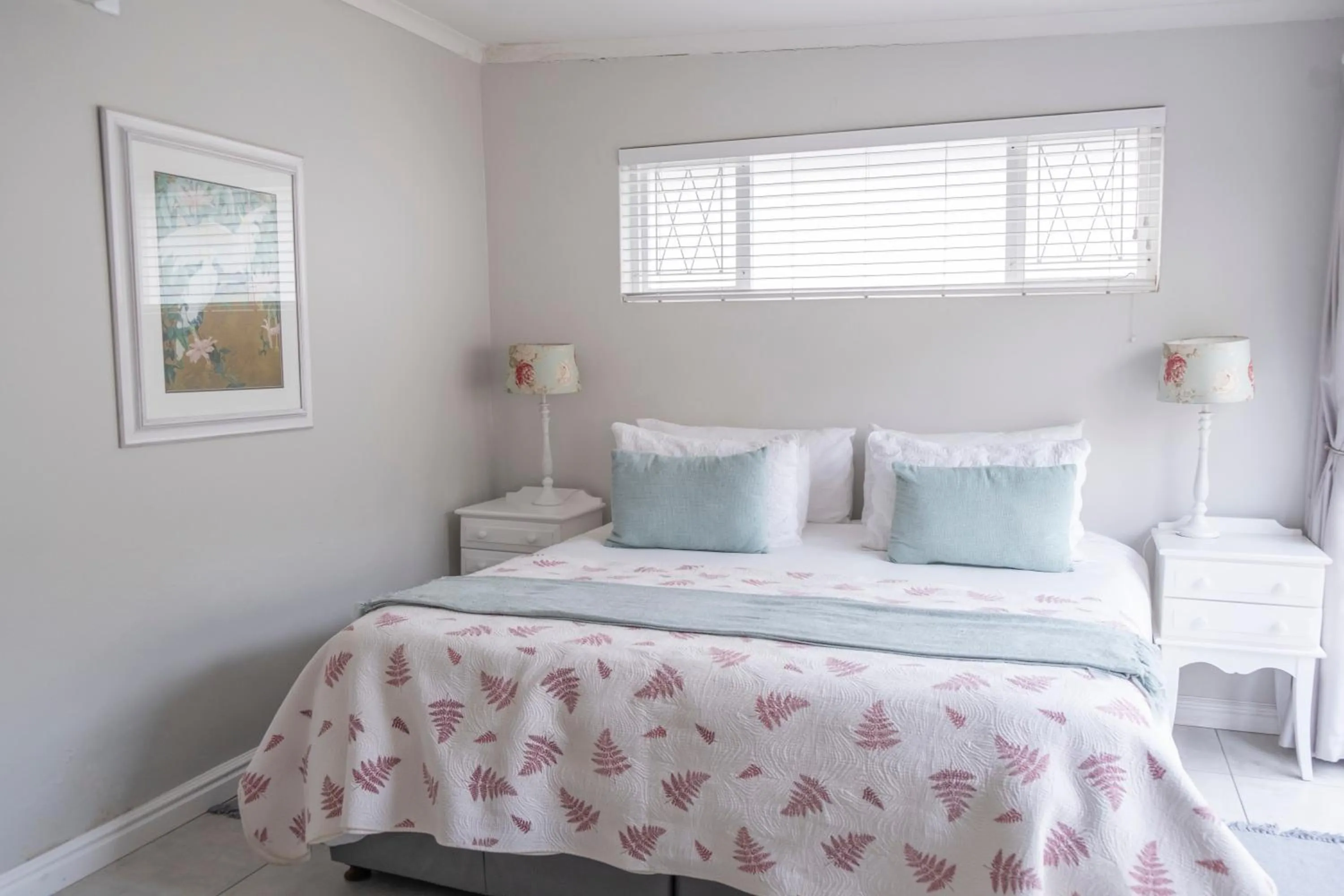 Bed in Conifer Beach House