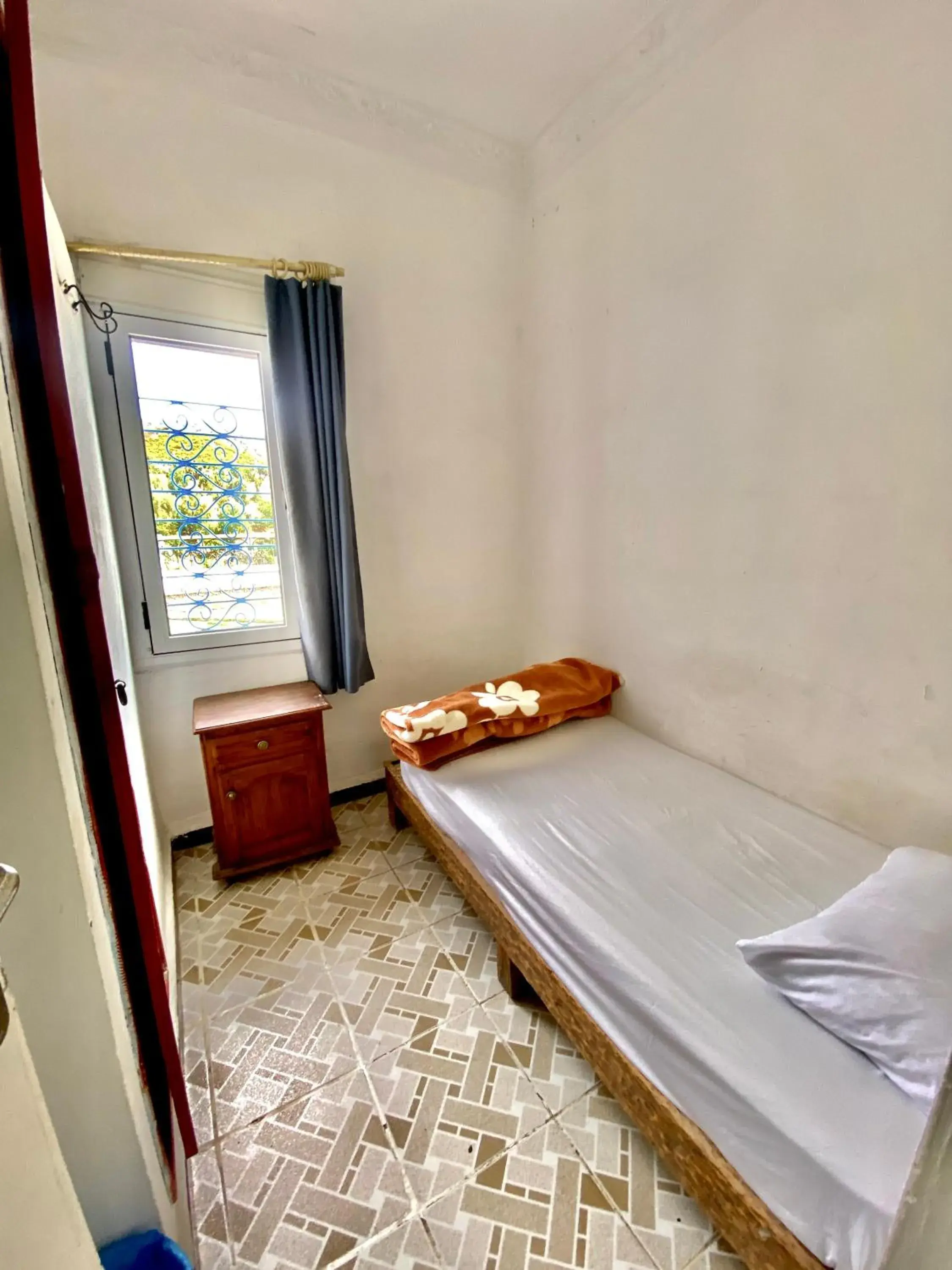 Standard Single Room with Shared Bathroom in Hostal La Joya Standard Single Room with Shared Bathroom in Hostal La Joya