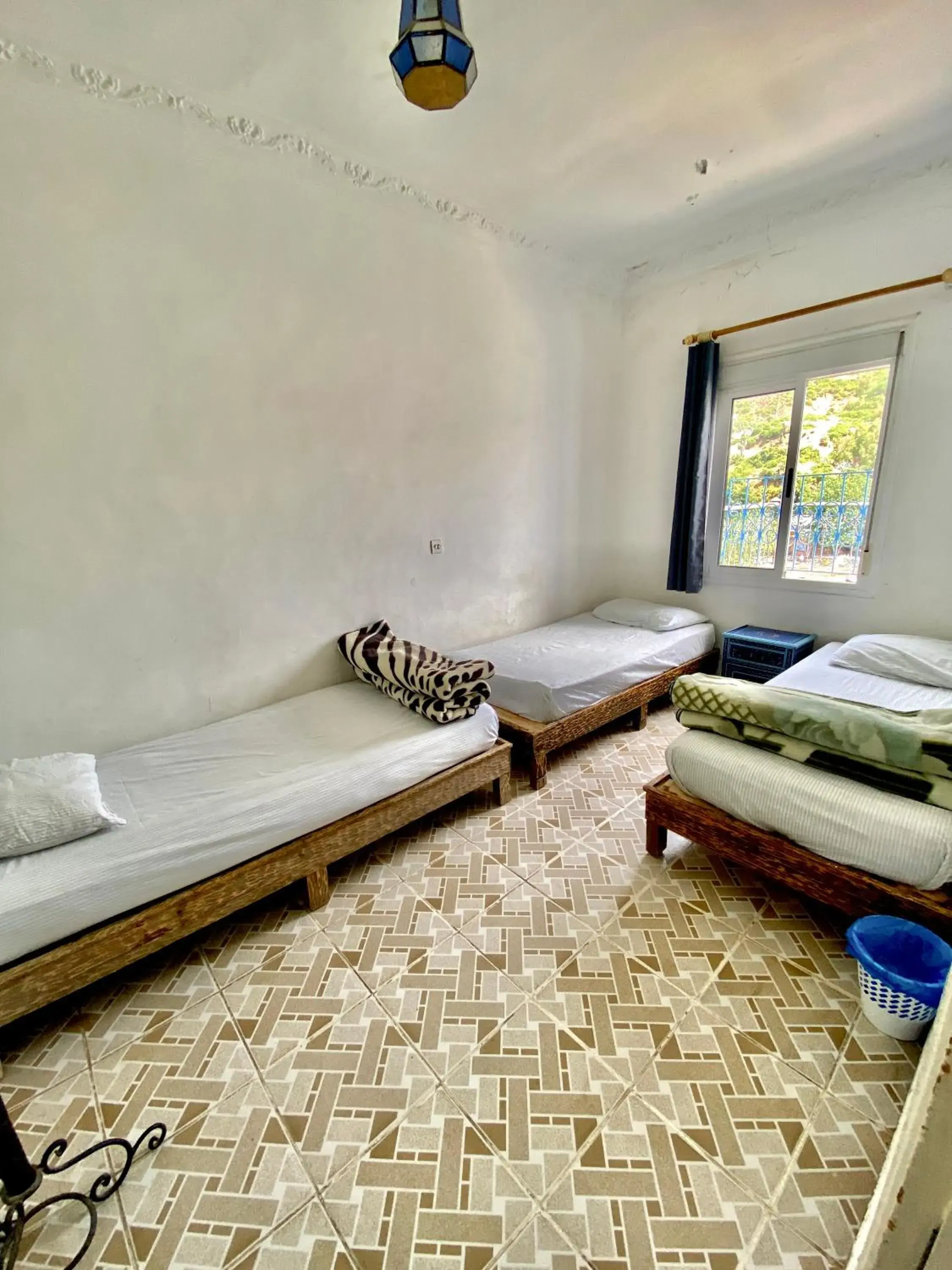 Triple Room with Shared Bathroom in Hostal La Joya Triple Room with Shared Bathroom in Hostal La Joya