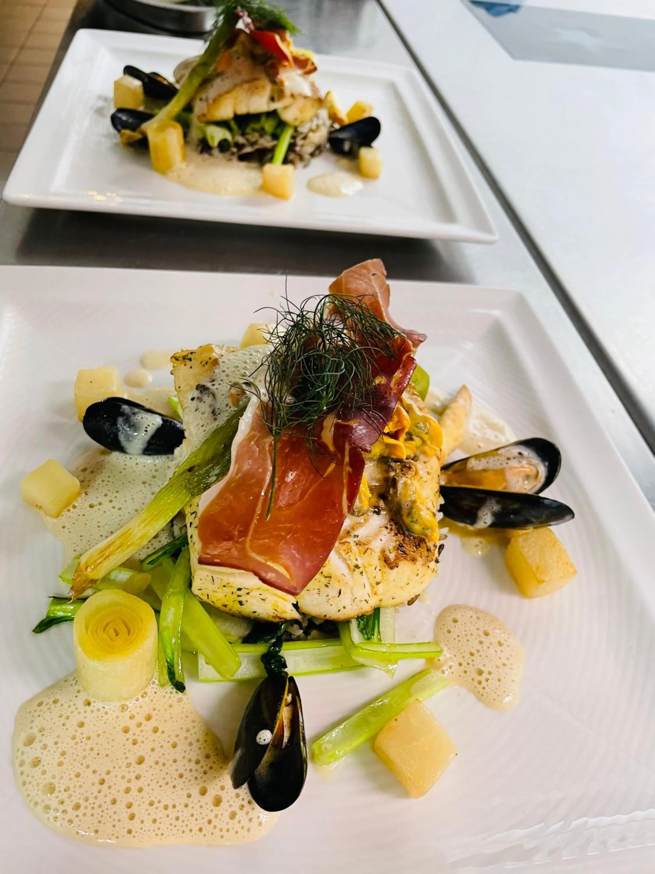 Restaurant/places to eat in Hotel Lekker