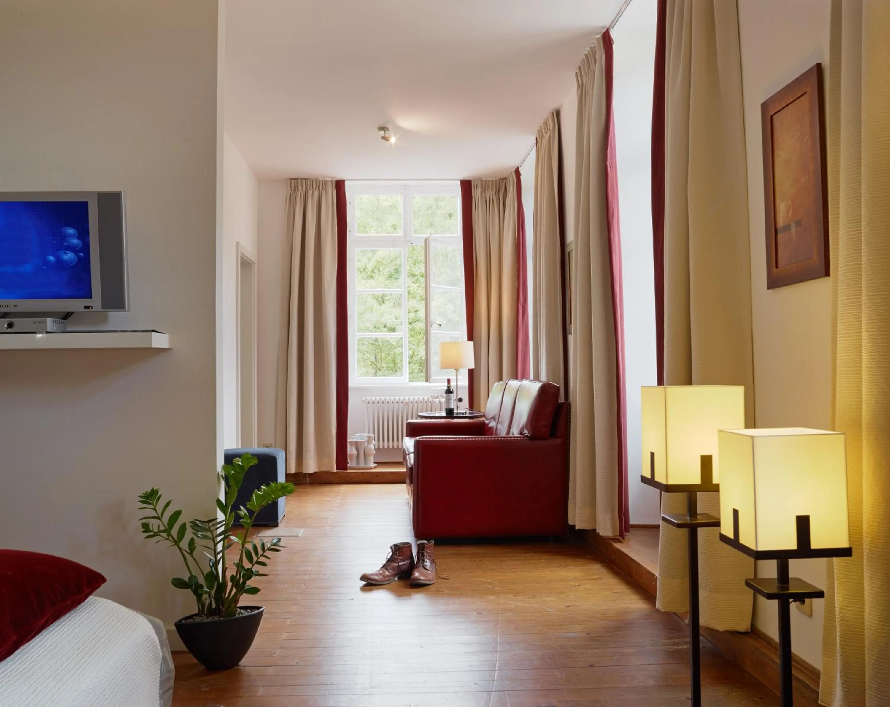 Living room, Bed in Hotel Lekker