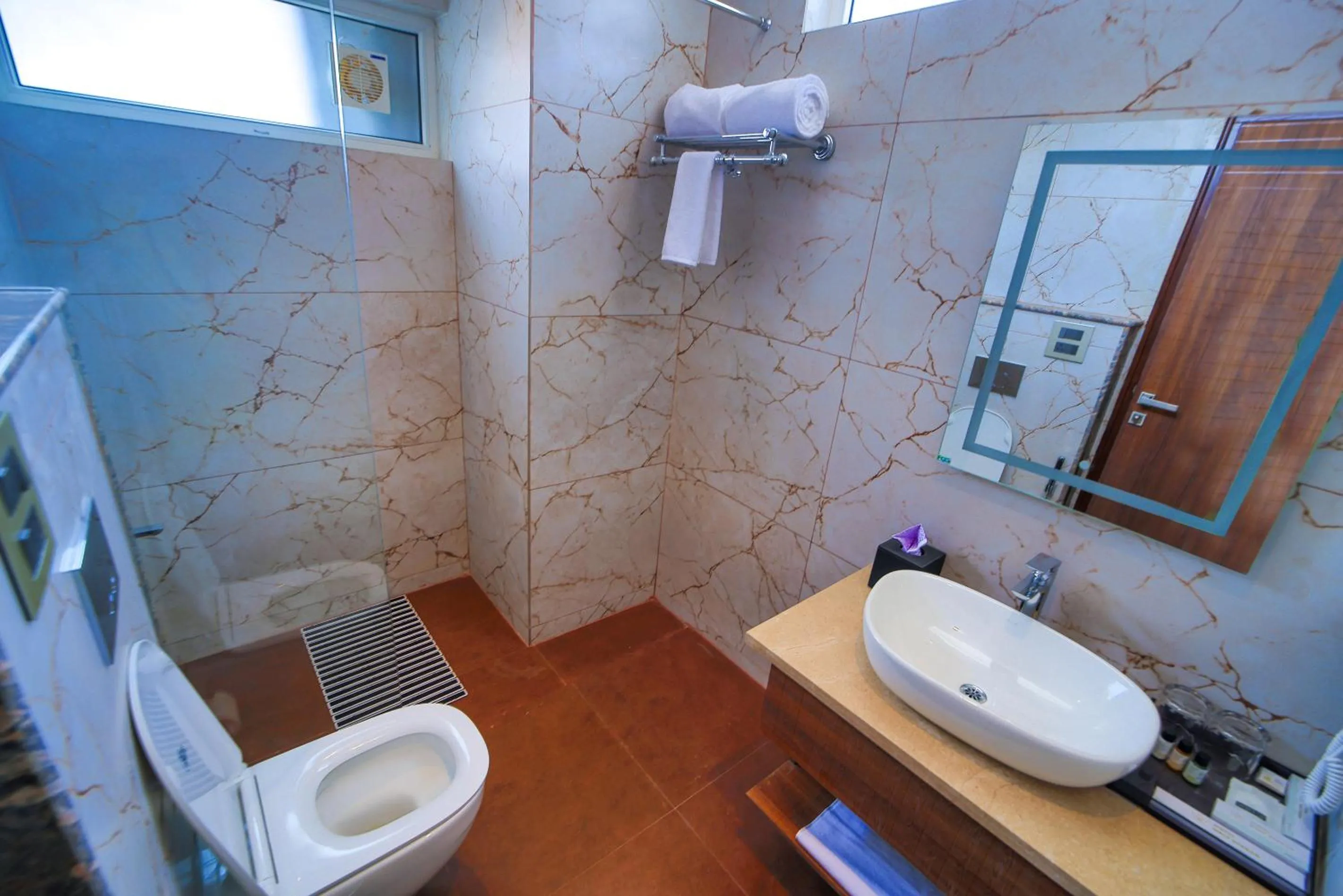 Bathroom in Hotel Holy Vivasa