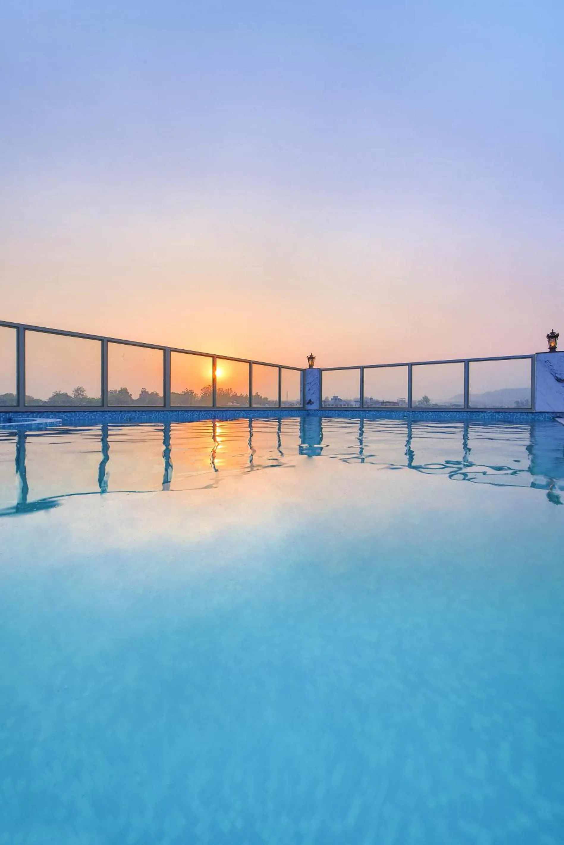 Swimming pool in Hotel Holy Vivasa