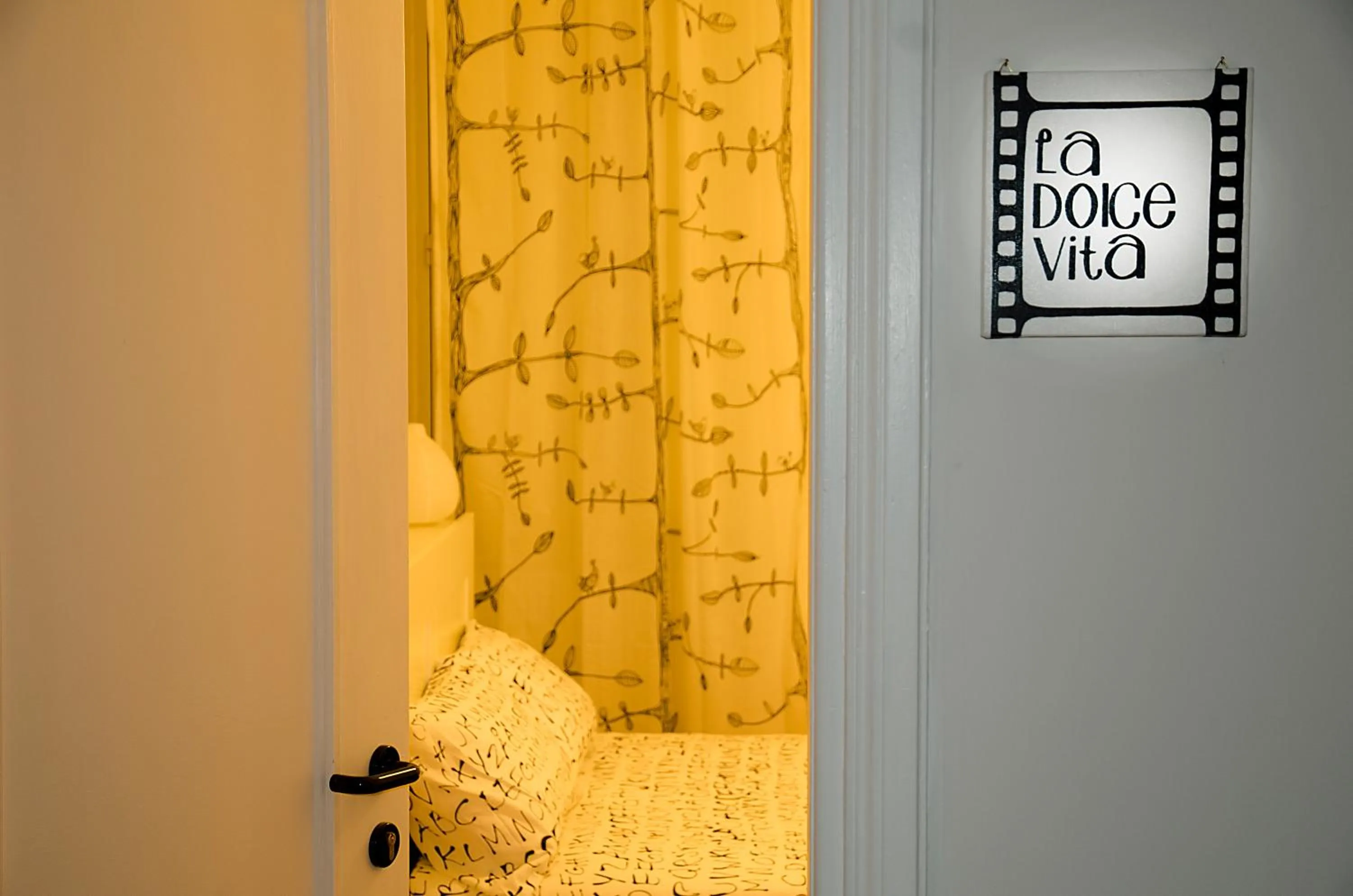 Photo of the whole room, Bed in B&B Lost in Trastevere