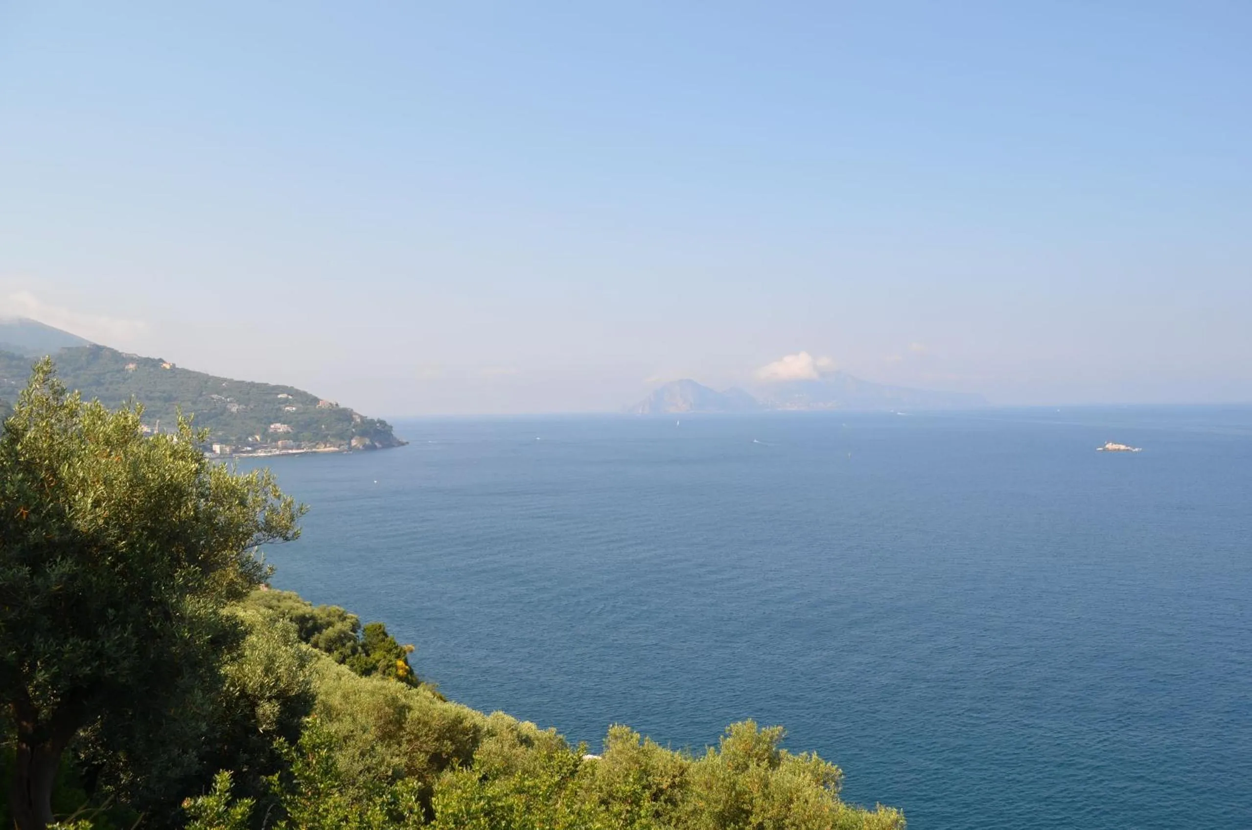 Sea view in Mini Hotel - Angolo Di Paradiso -