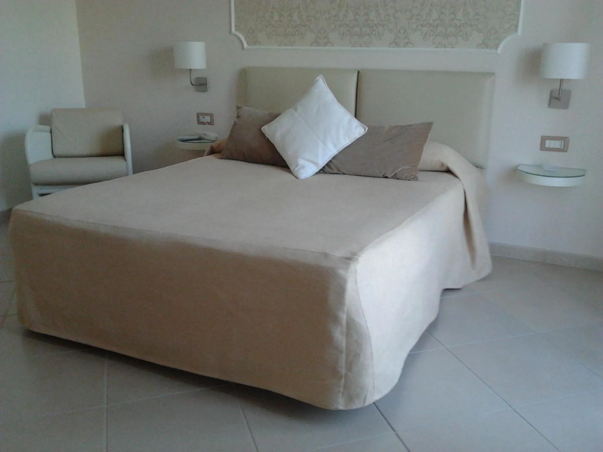 Bed in Mini Hotel - Angolo Di Paradiso -