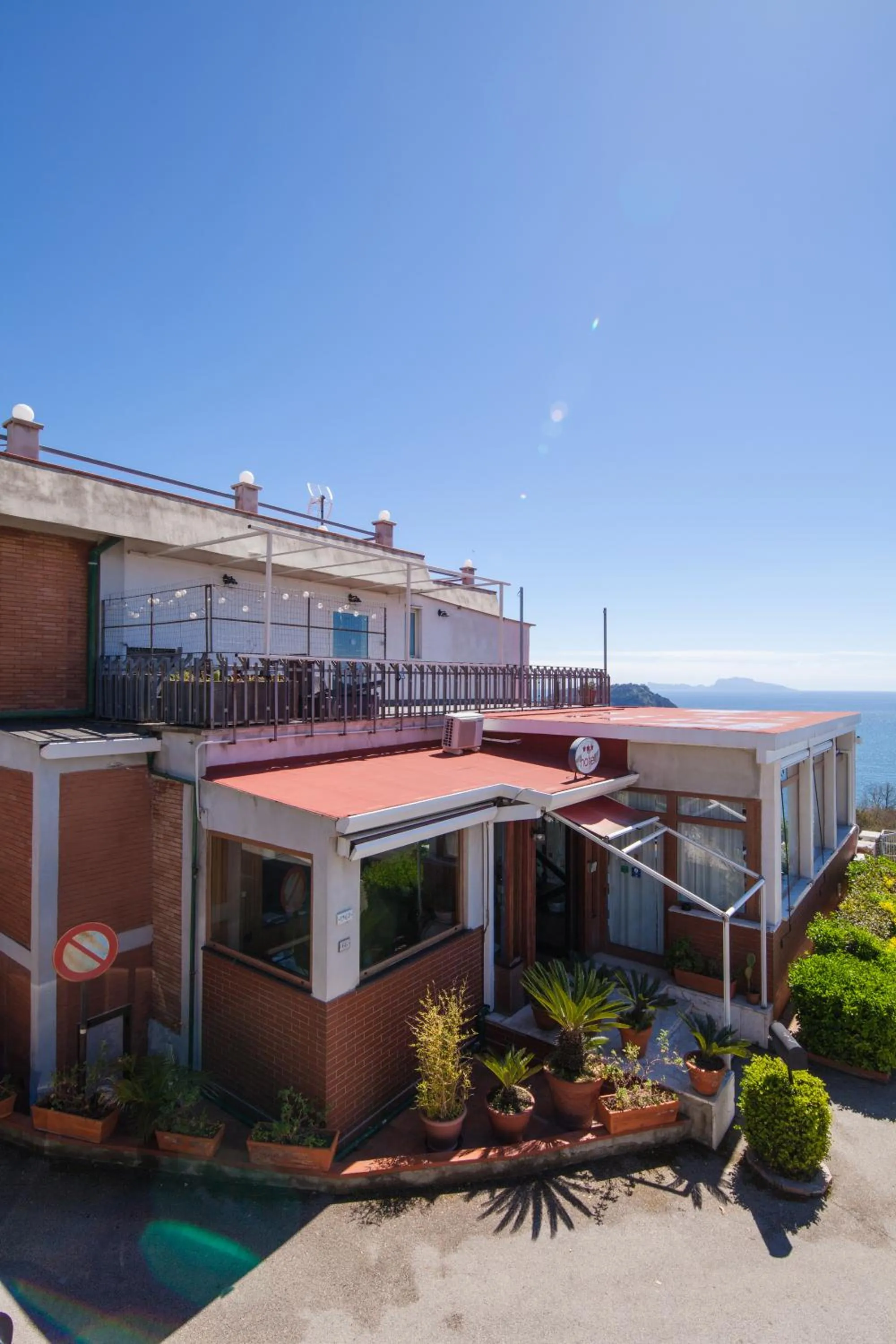 Facade/entrance in Mini Hotel - Angolo Di Paradiso -