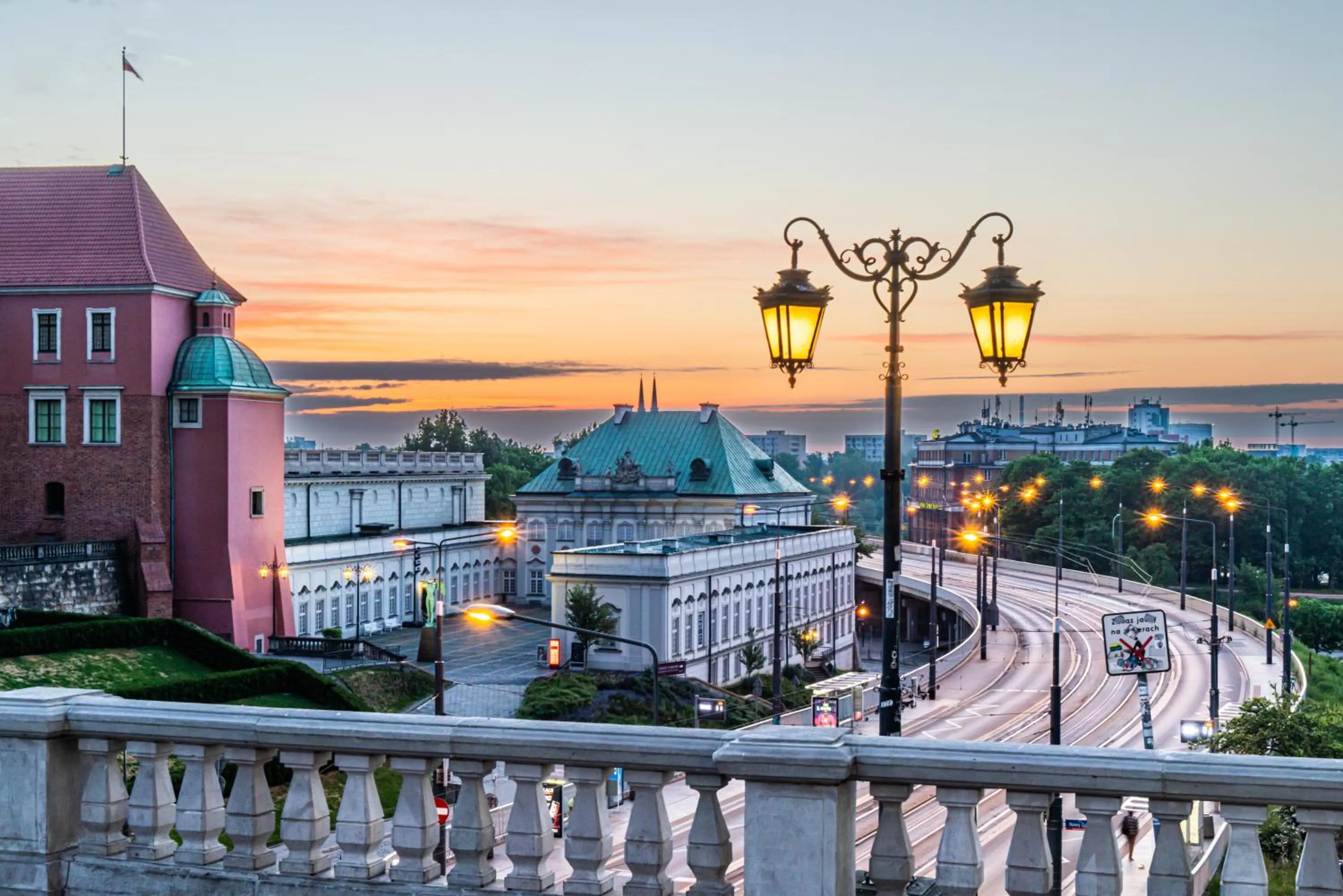 Nearby landmark in Mariensztat 8 Hotel