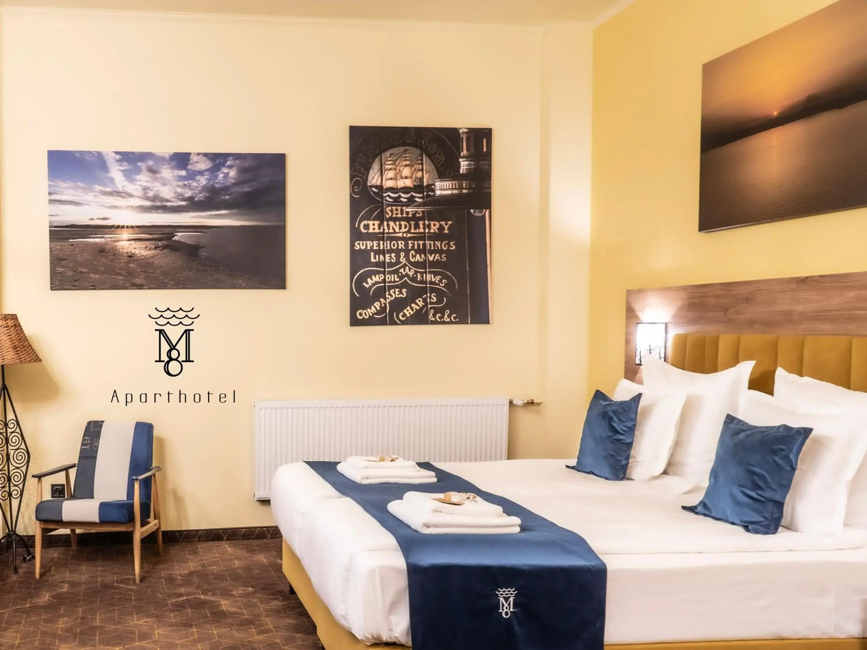 Deluxe King Room - single occupancy in Mariensztat 8 Hotel Deluxe King Room - single occupancy in Mariensztat 8 Hotel