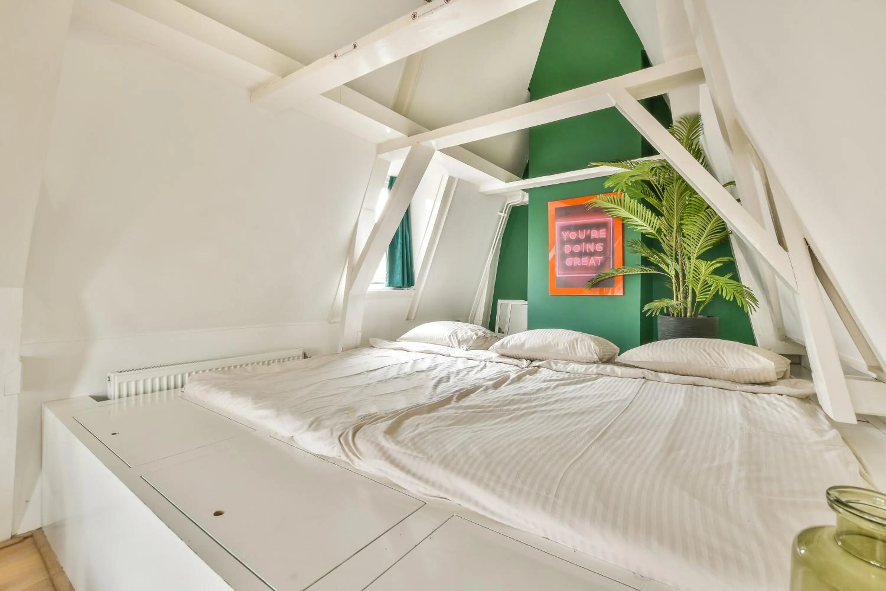 Bed in Spiegelgracht Apartments with Canal View