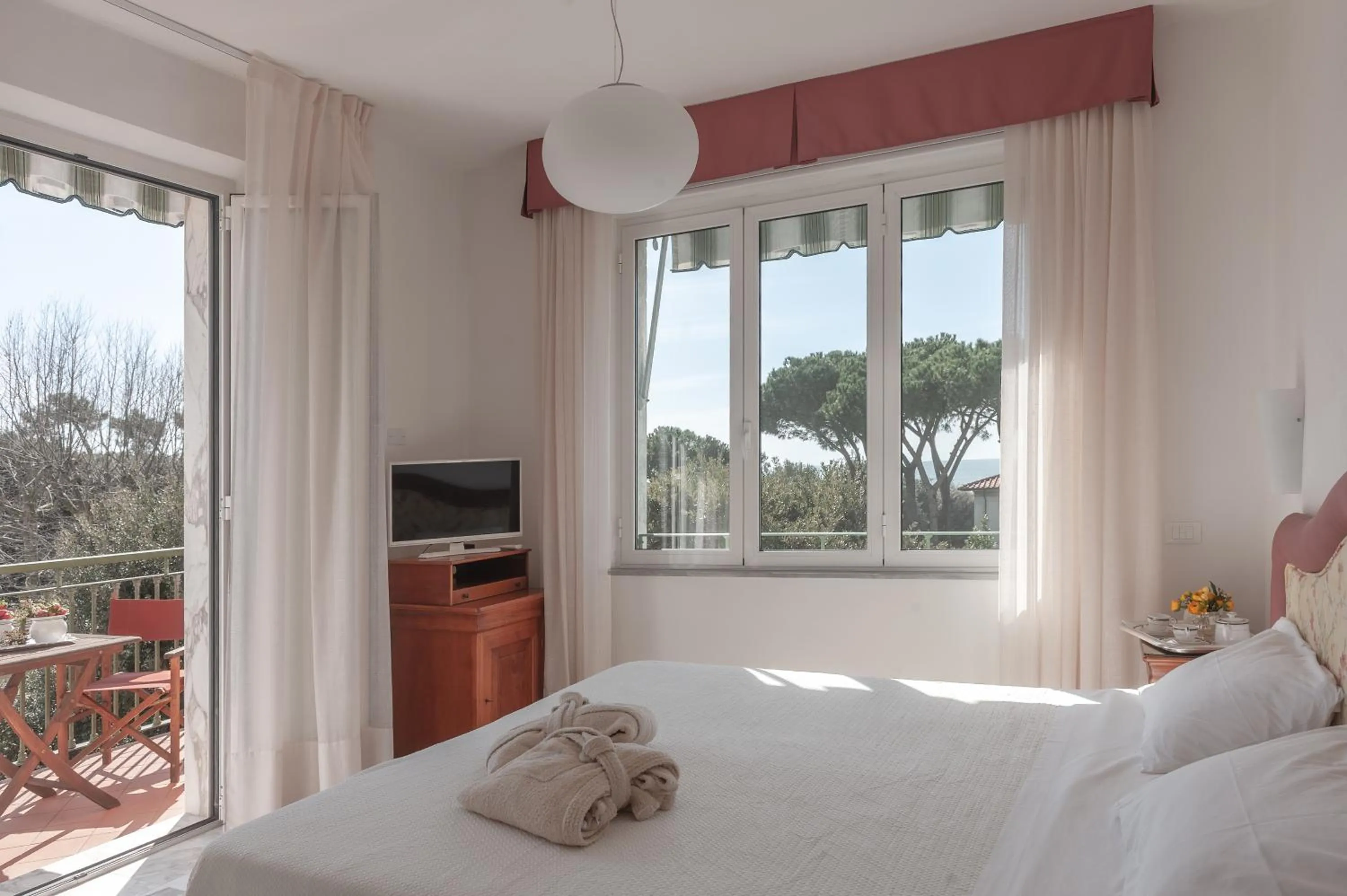 Bed in President Hotel