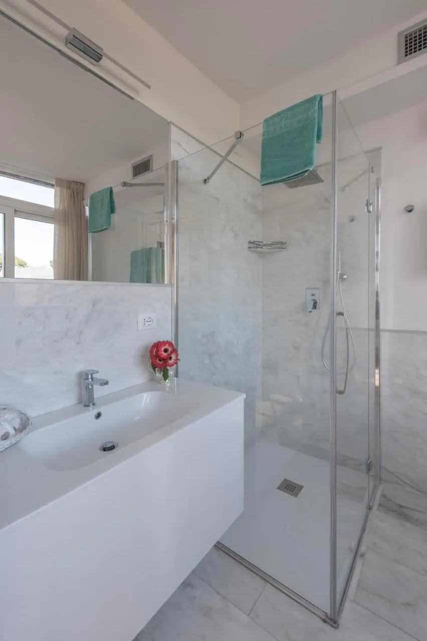 Breakfast in President Hotel