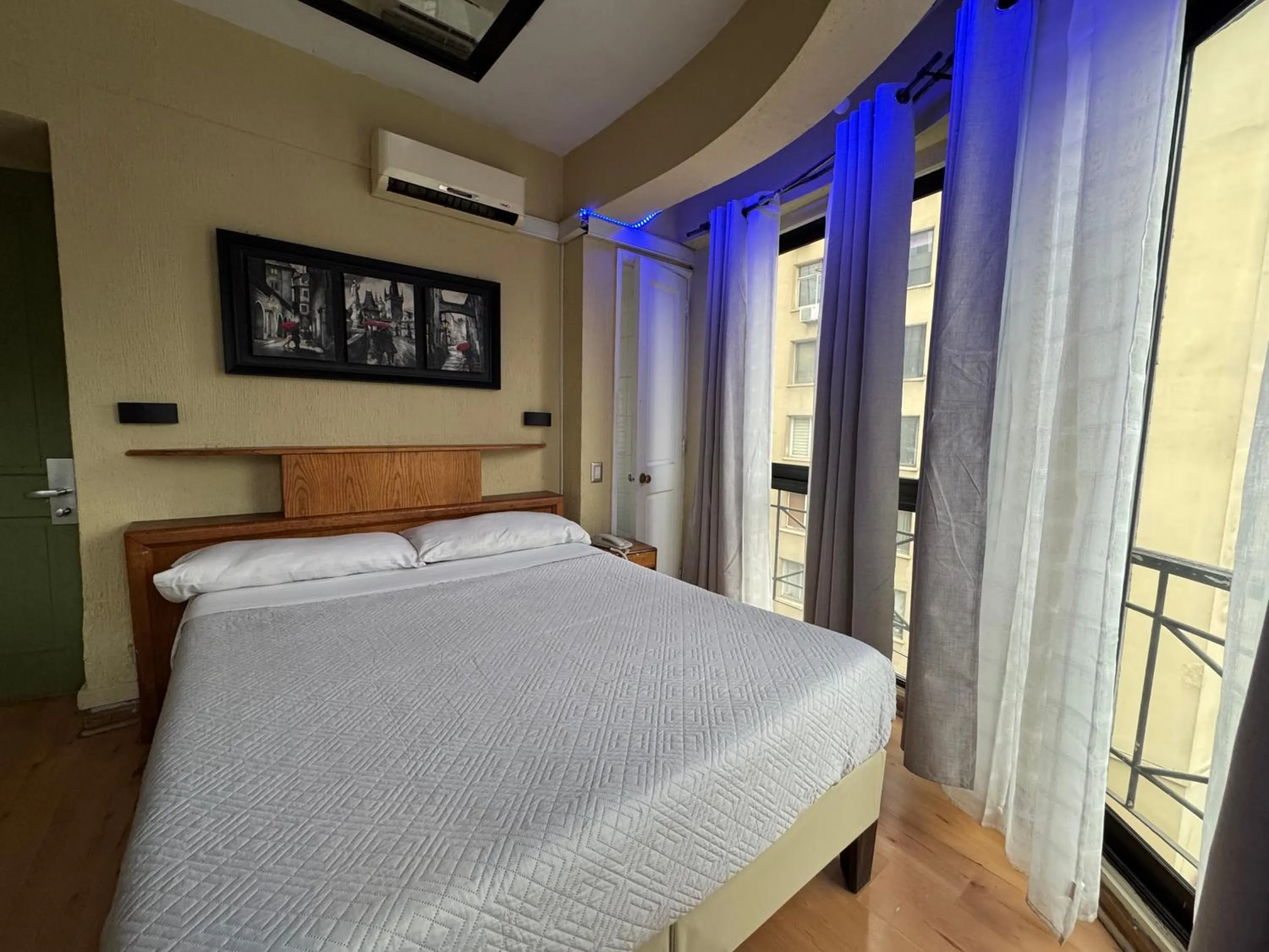 Bed in Intimo Hotel Miraflores