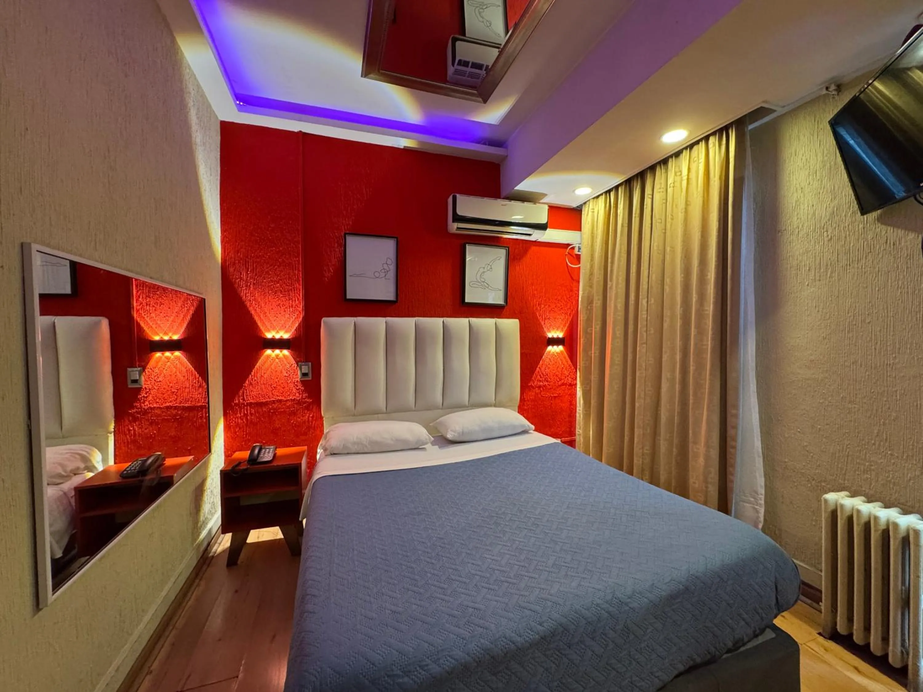 Bed in Intimo Hotel Miraflores