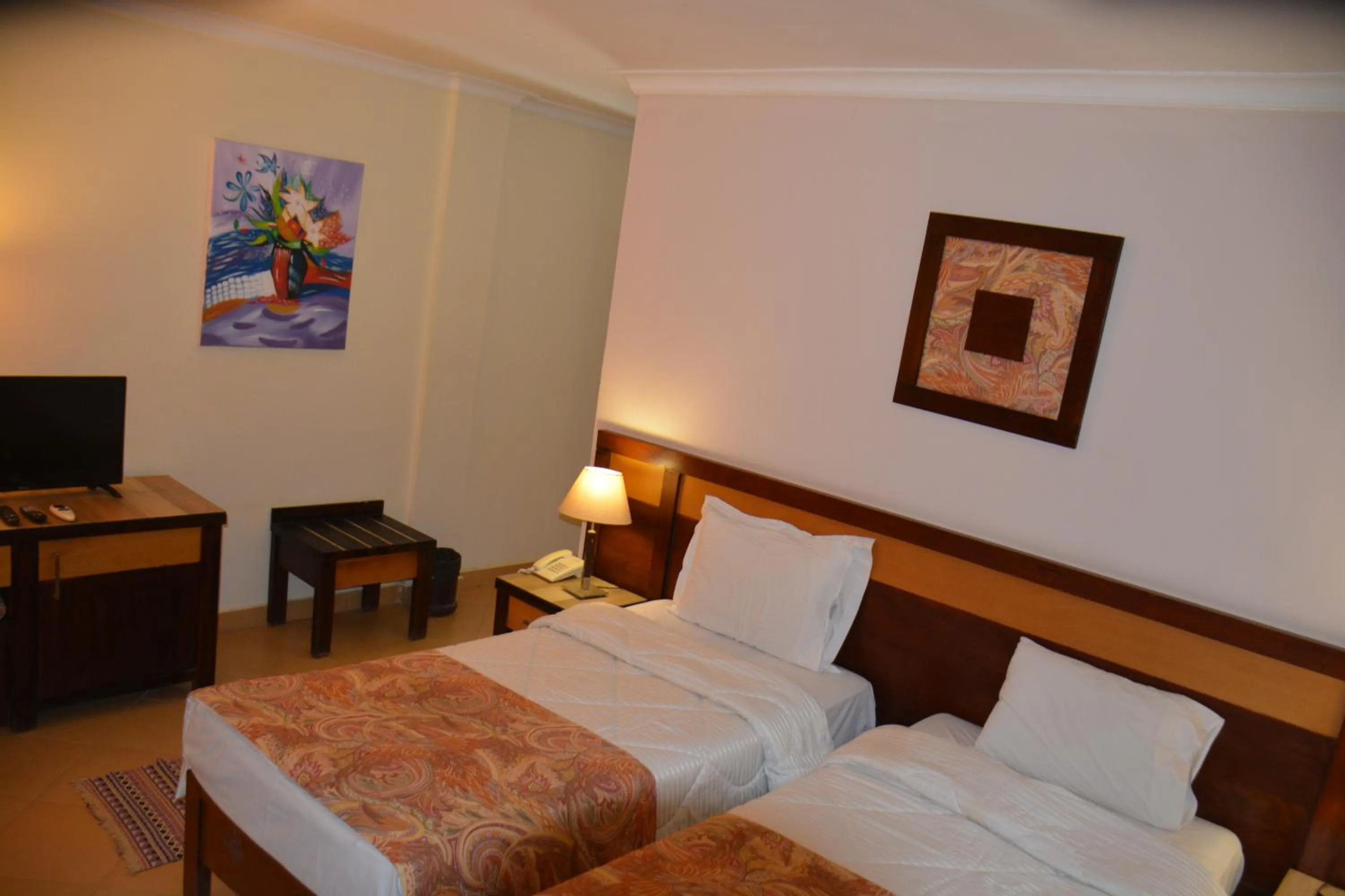 Bedroom, Bed in Viking club hotel