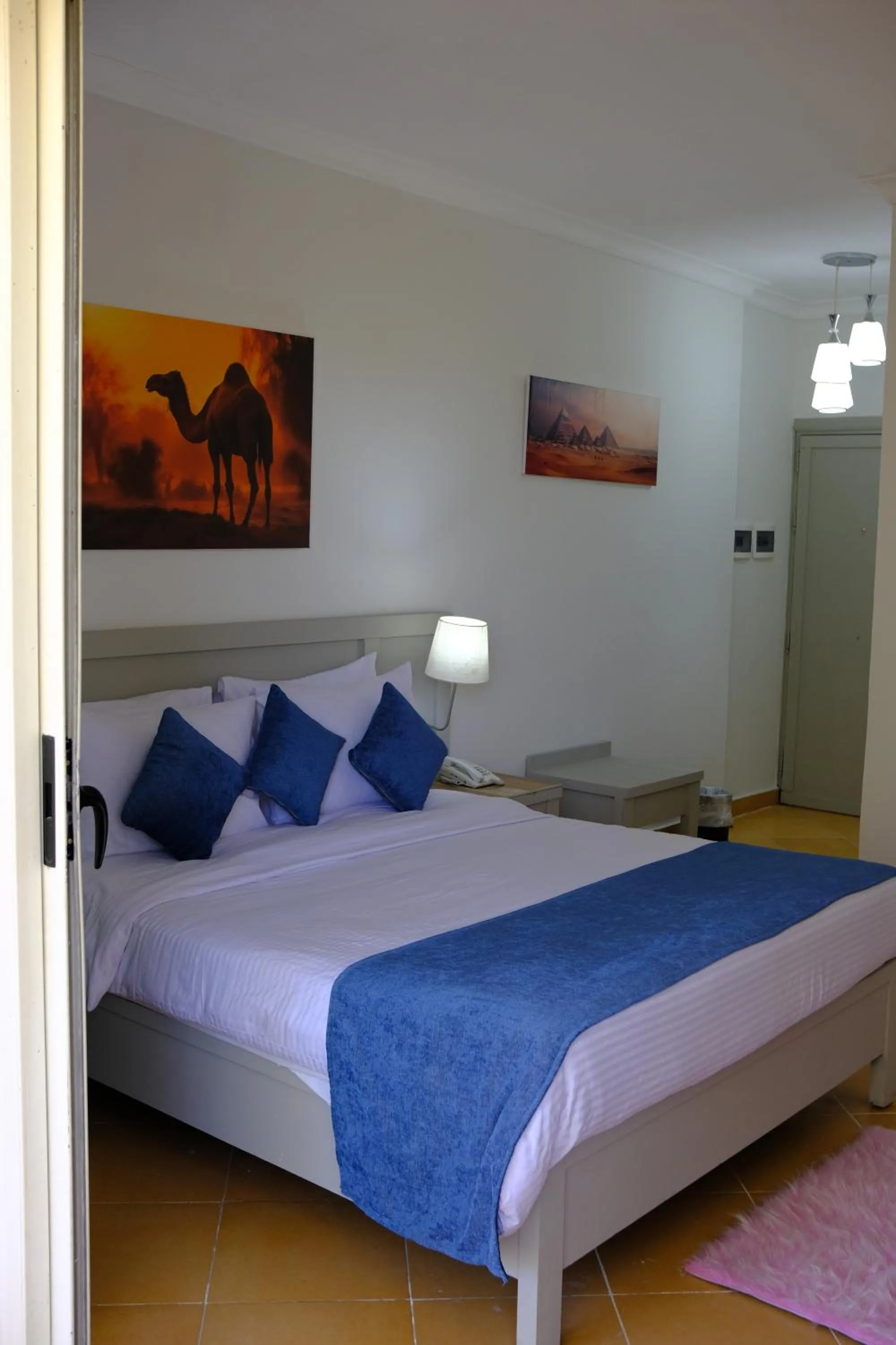 Bedroom, Bed in Viking club hotel