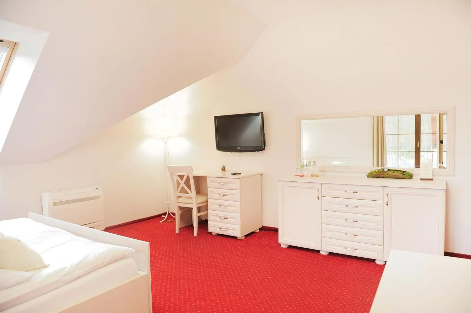TV and multimedia, Bed in Malutkie Resort