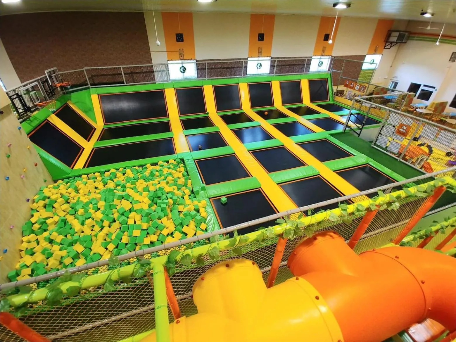 Children play ground in Malutkie Resort