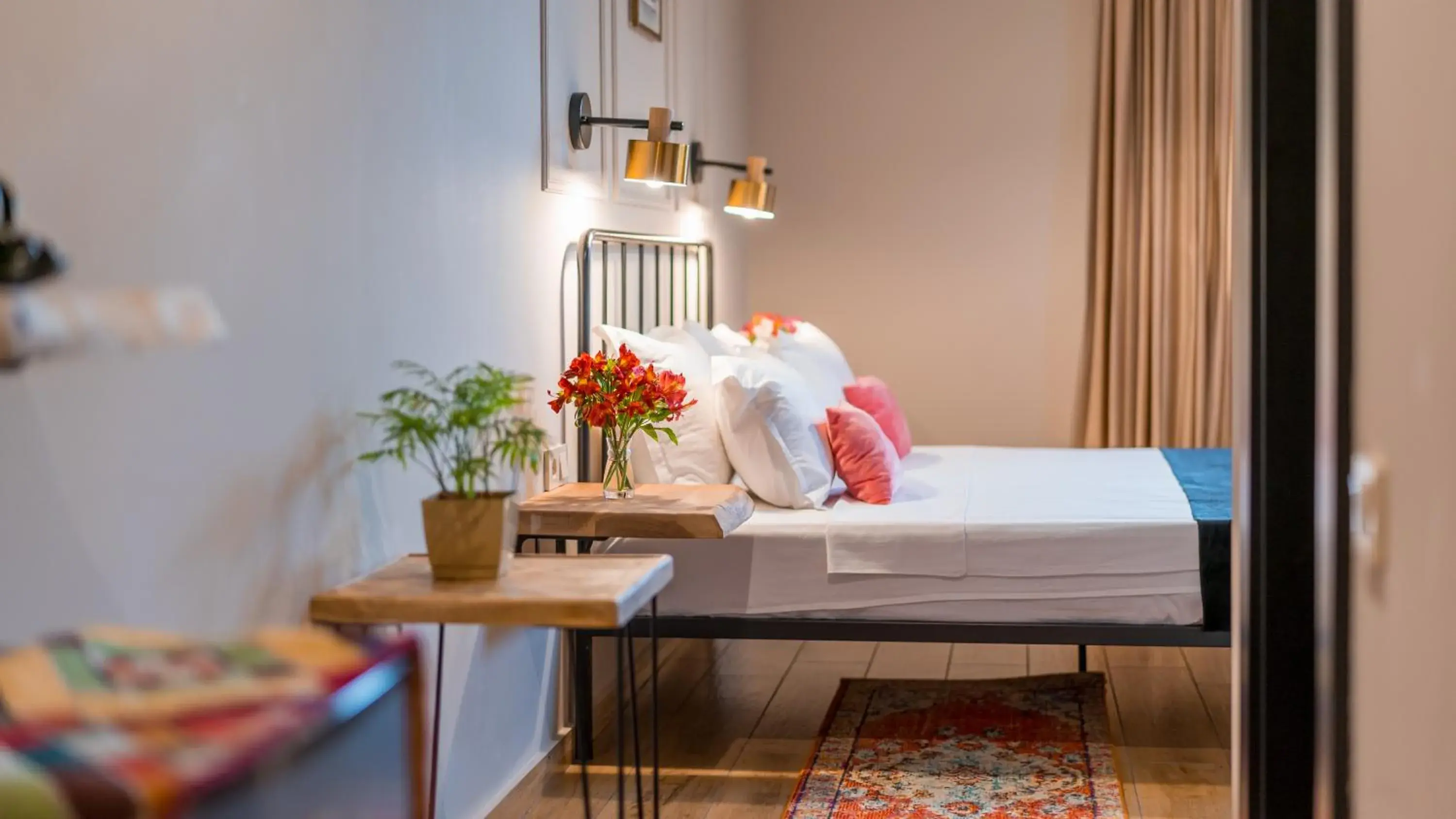 Budget Double Room in Galavani By Vintage Hotel Collections Budget Double Room in Galavani By Vintage Hotel Collections