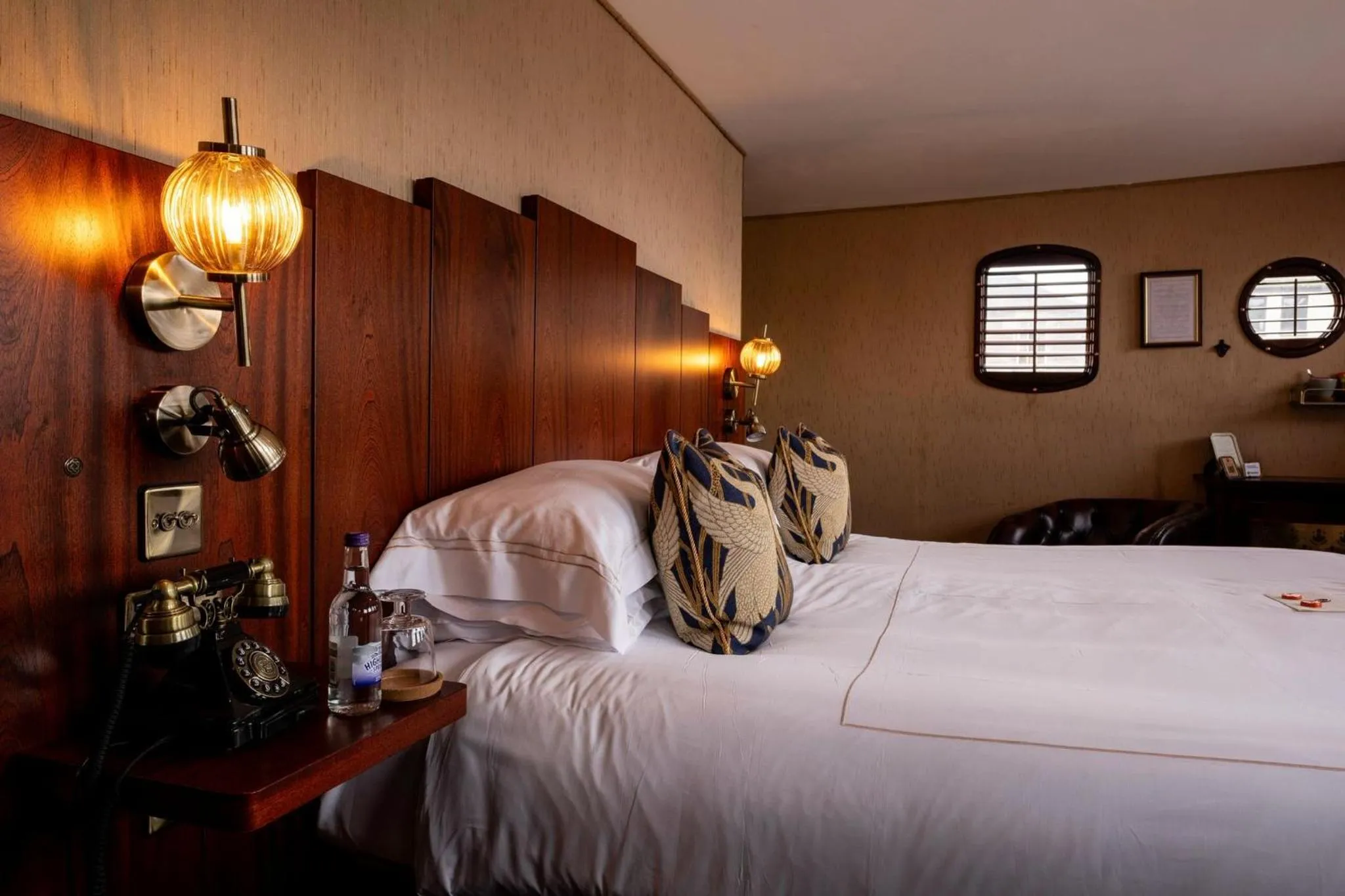 Bed in Ocean Mist Leith