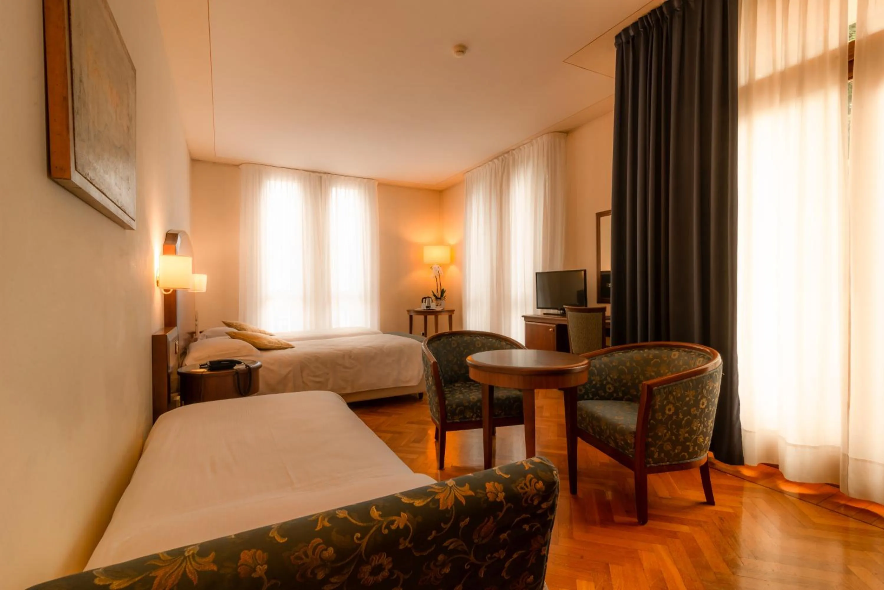 Photo of the whole room, Bed in Hotel Alla Torre