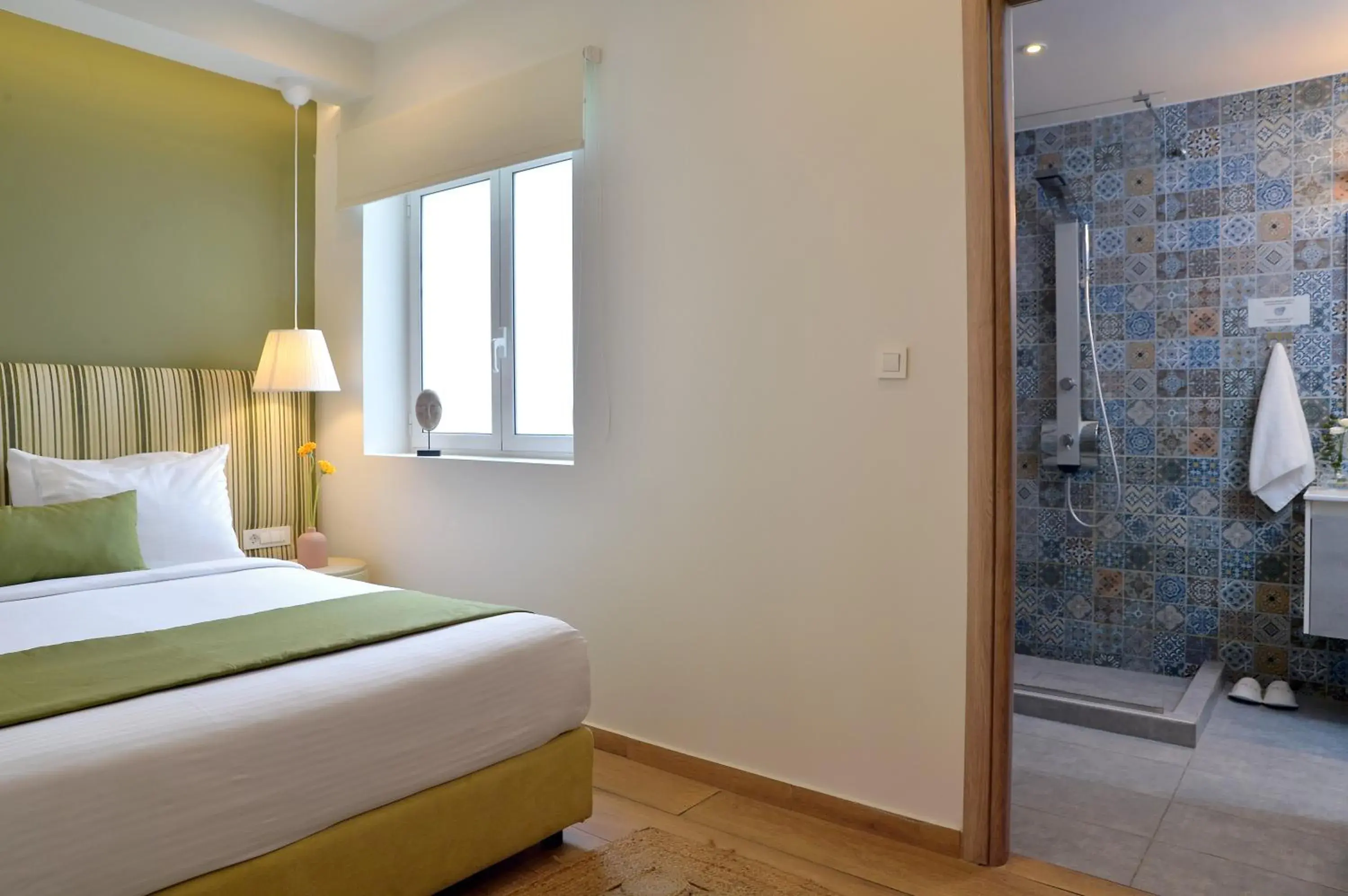 Budget Double Room in Alva Athens Hotel Budget Double Room in Alva Athens Hotel