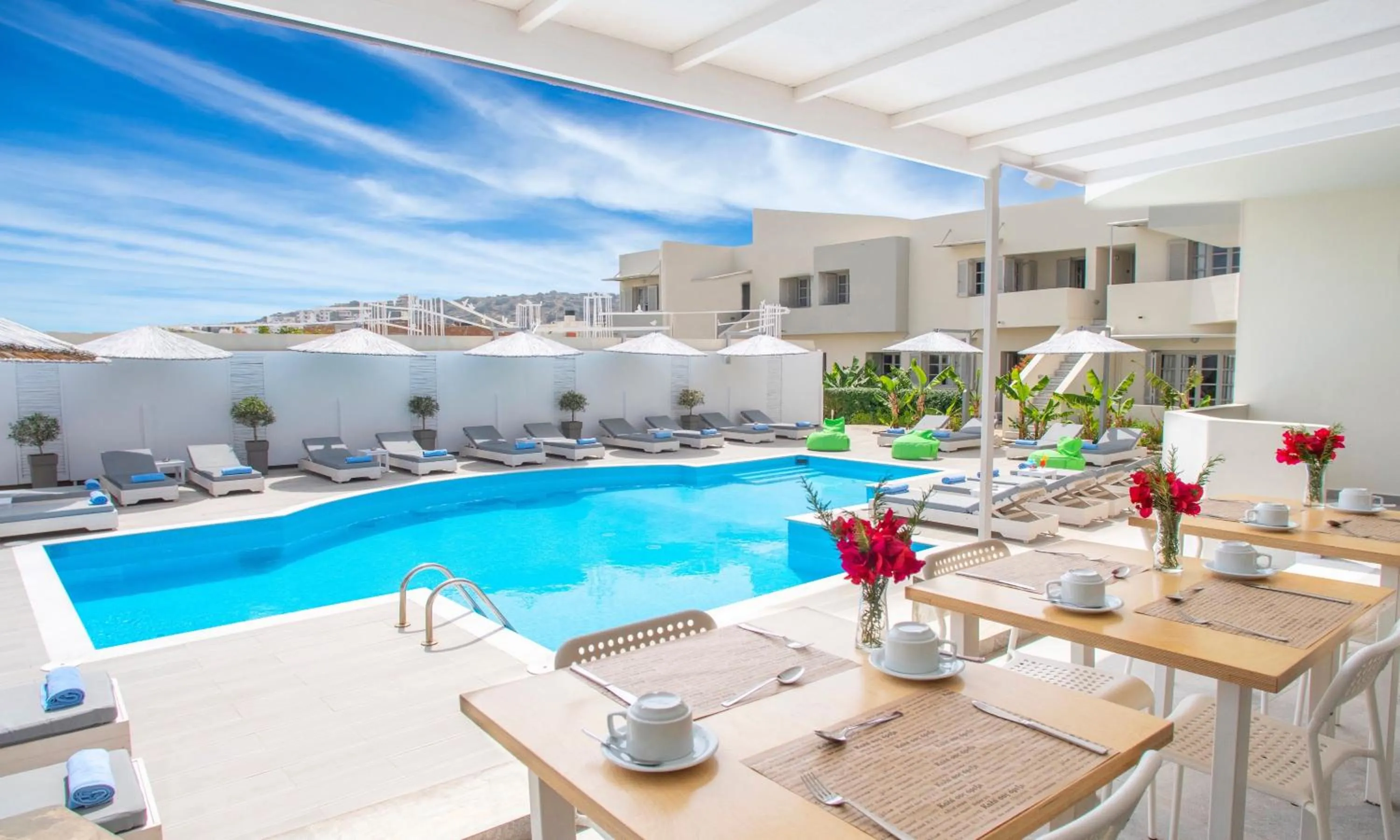 Restaurant/places to eat in Elounda Garden Suites Heated Pool