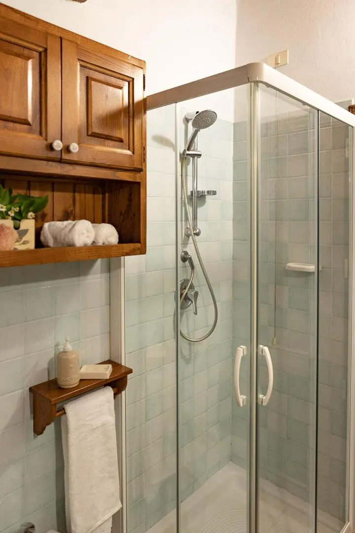 Shower in Agriturismo La Pievuccia