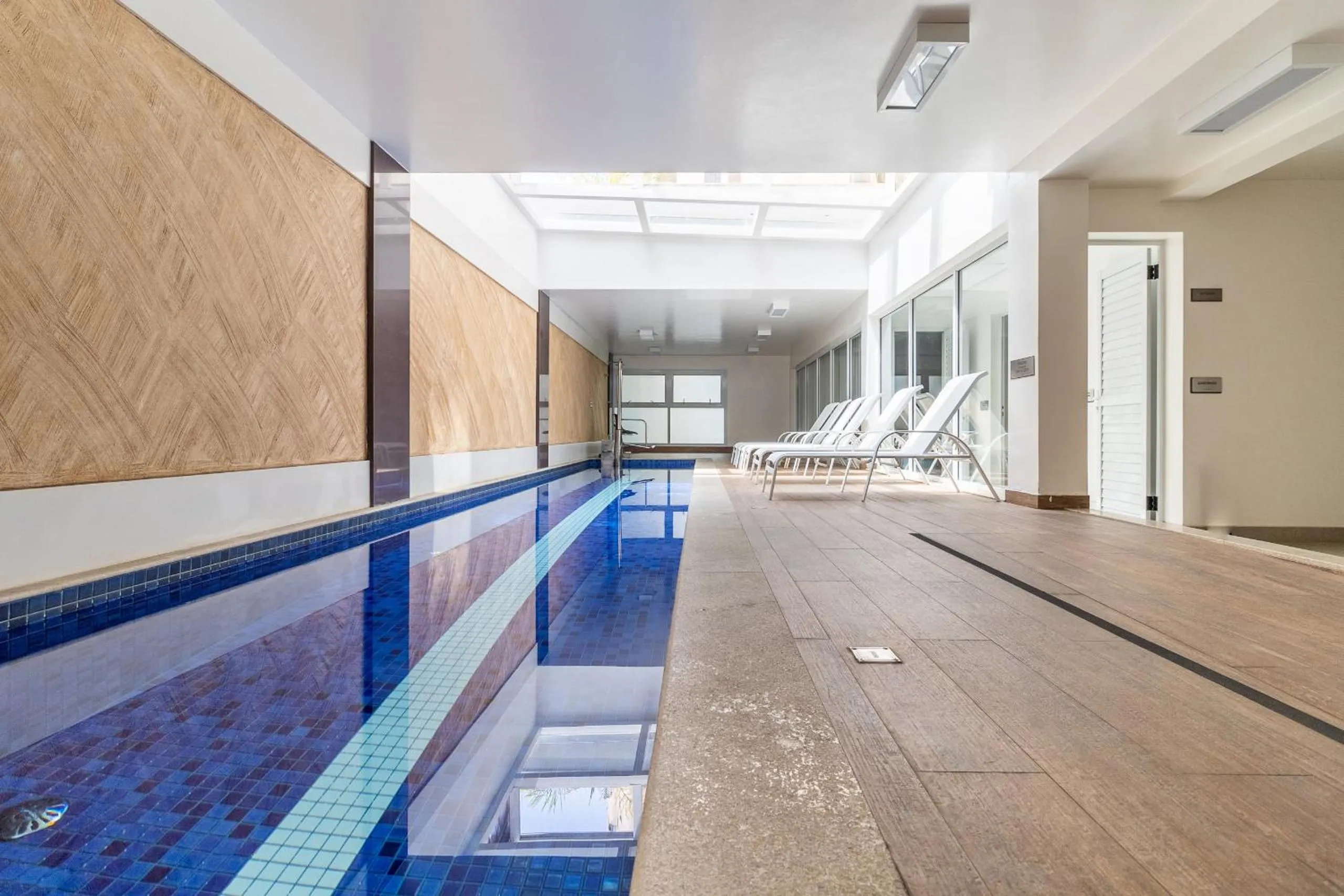 Swimming pool in Akile Hype