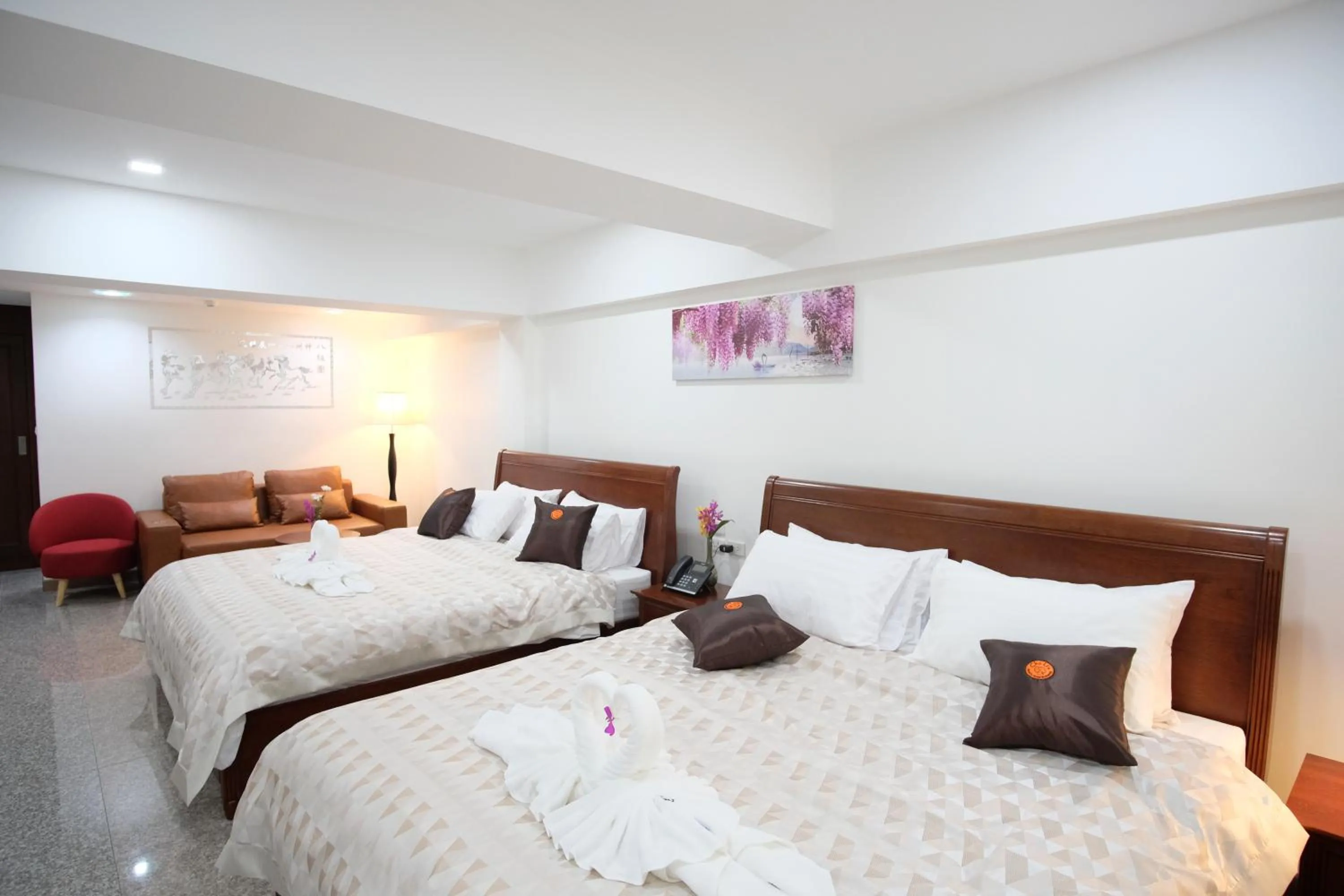 Bedroom, Bed in Cha Li's Family Hotel&Hostel