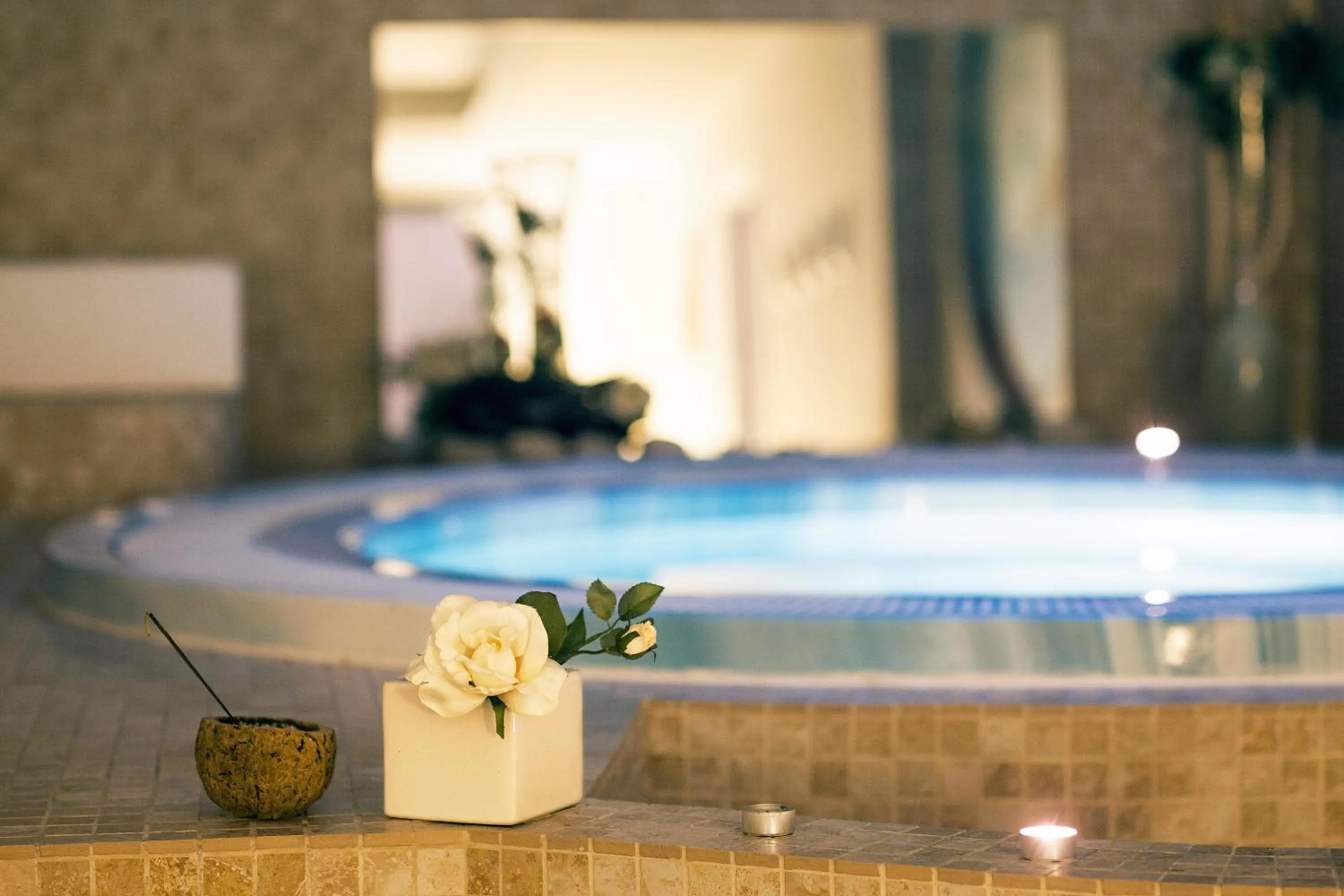 Hot Tub in Resort e Spa San Crispino